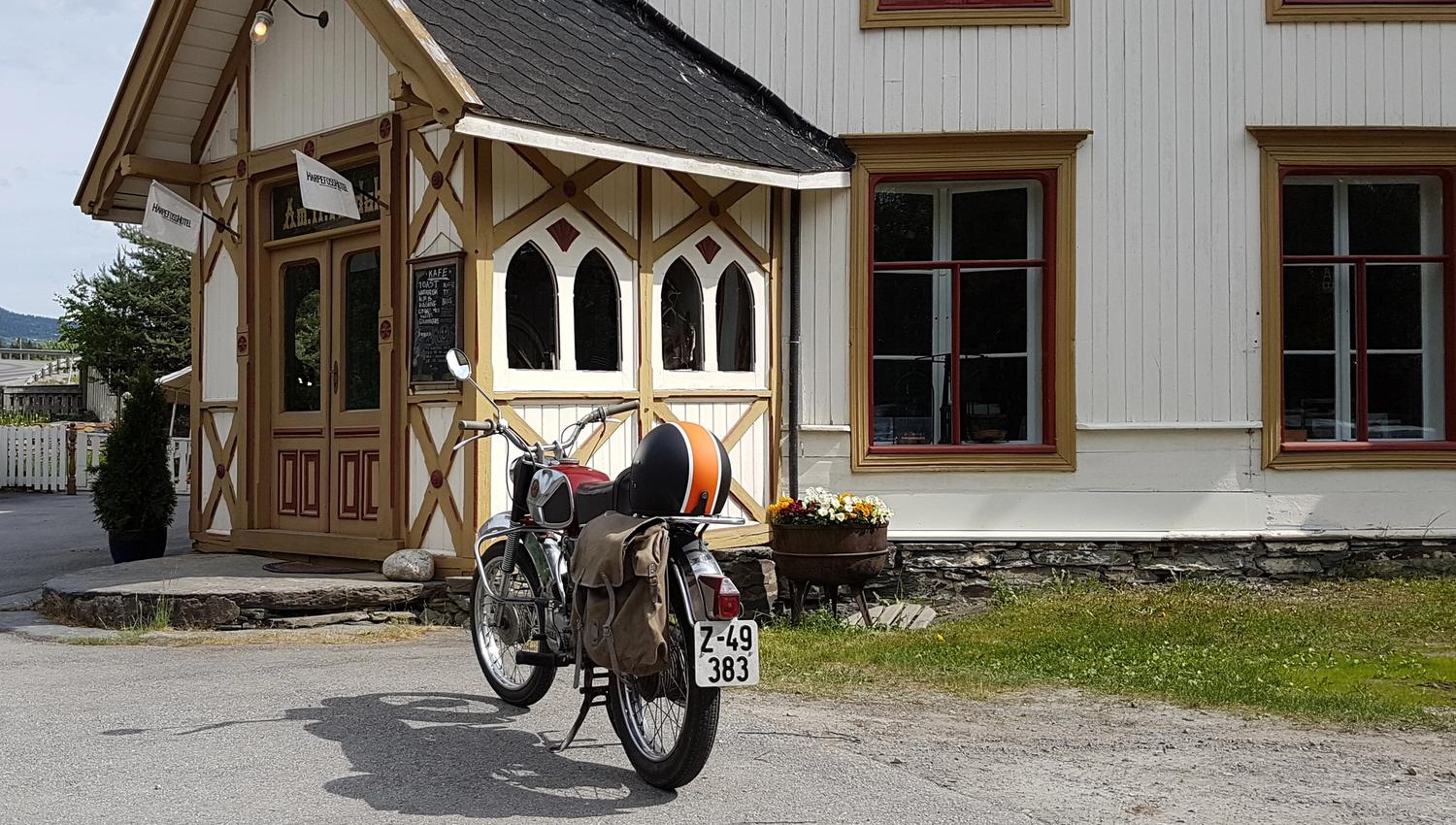 Kafe og landhandleri inngang