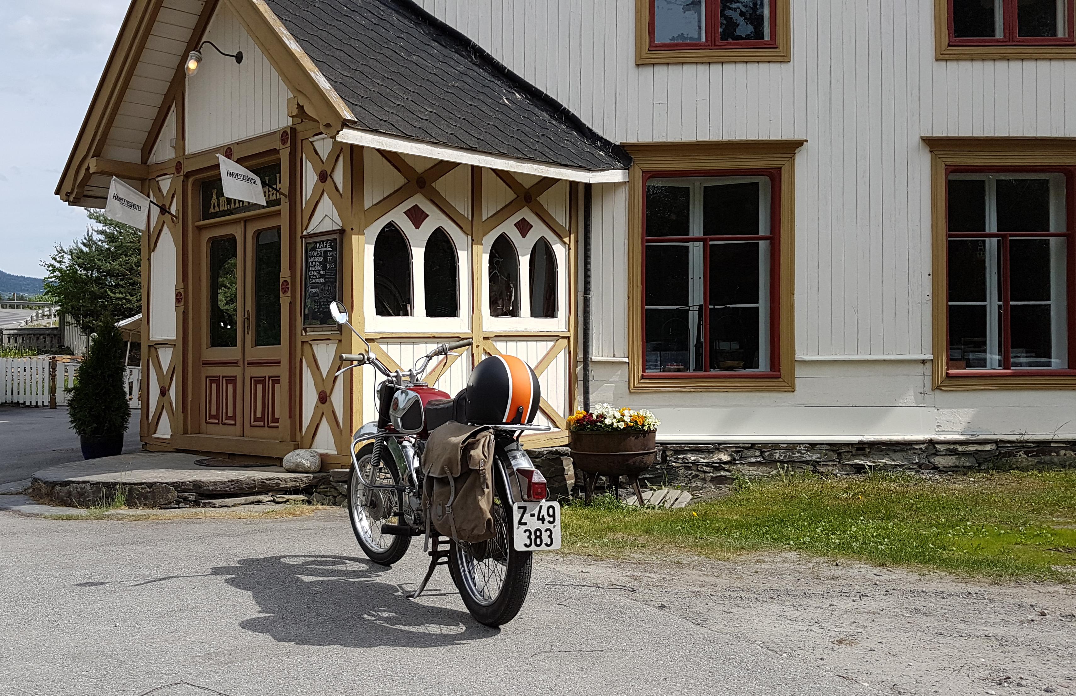 Kafe og landhandleri inngang