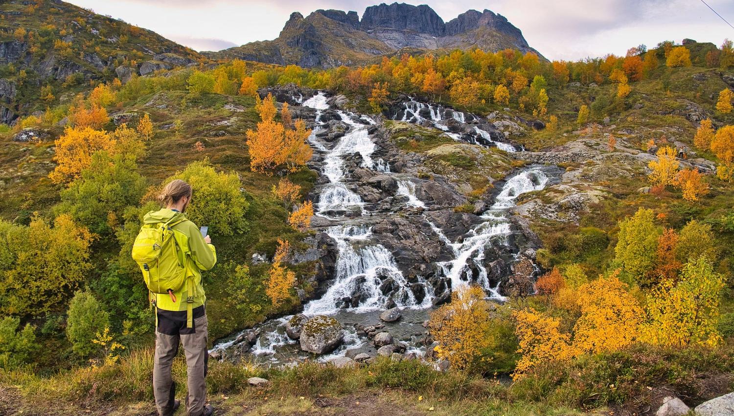Sørvågen waterfalls