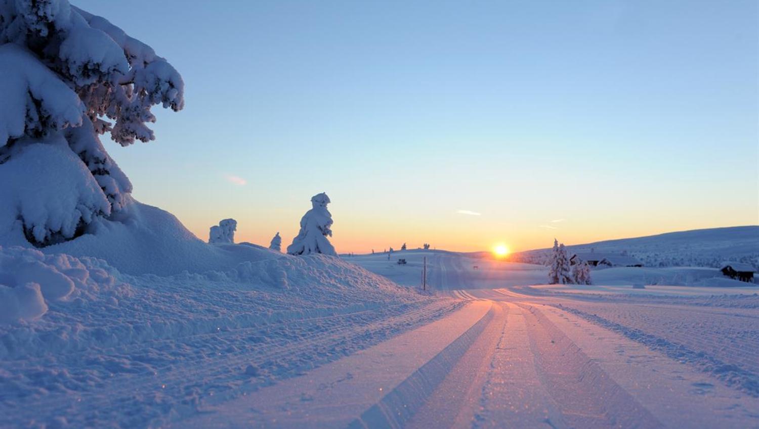 Skitrails in sunset
