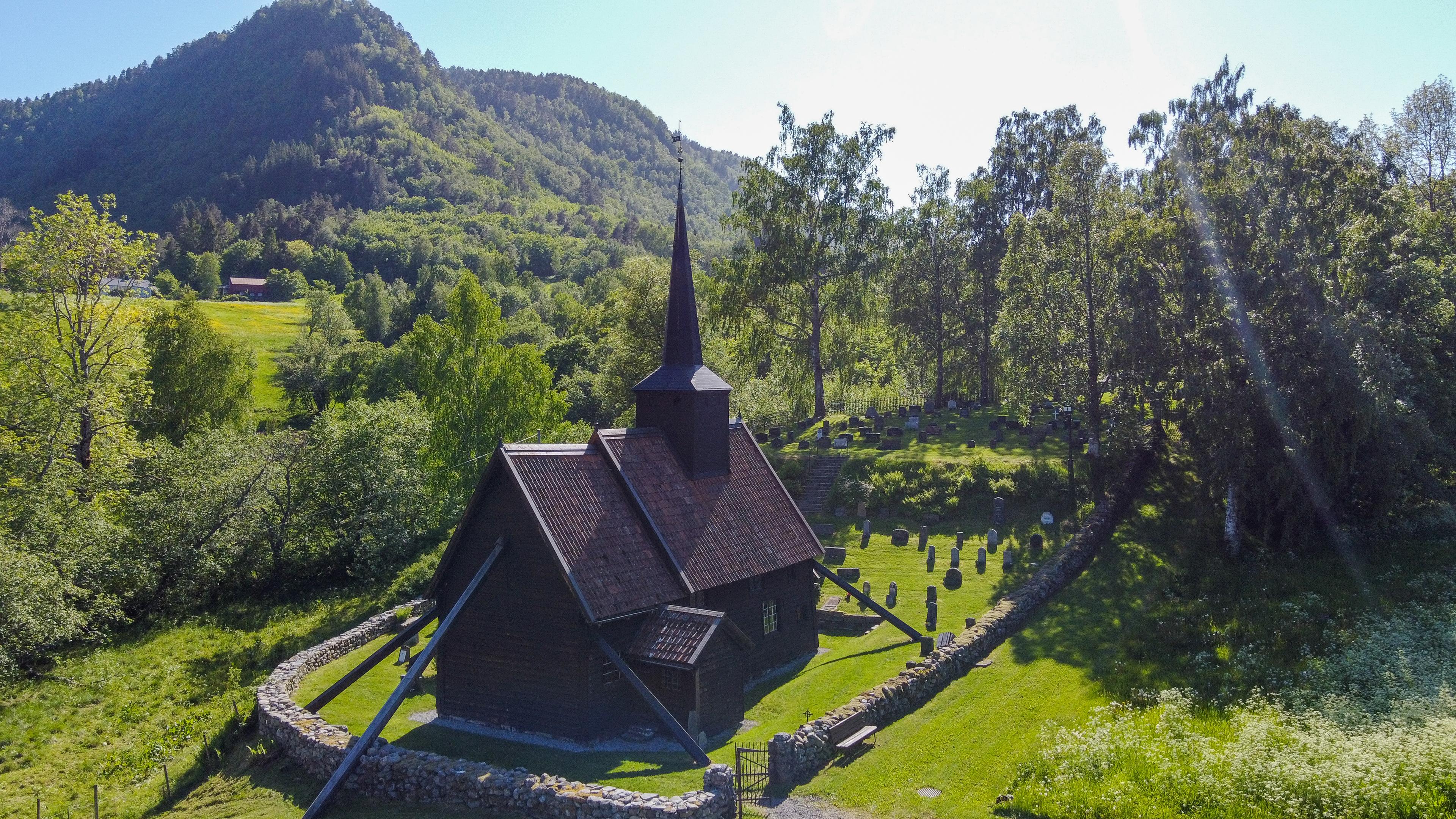Rødven stavkirke