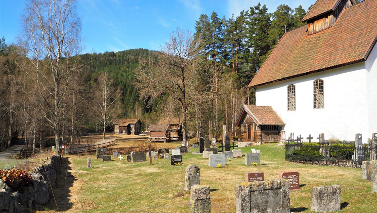 Kviteseid gamle steinkyrkje