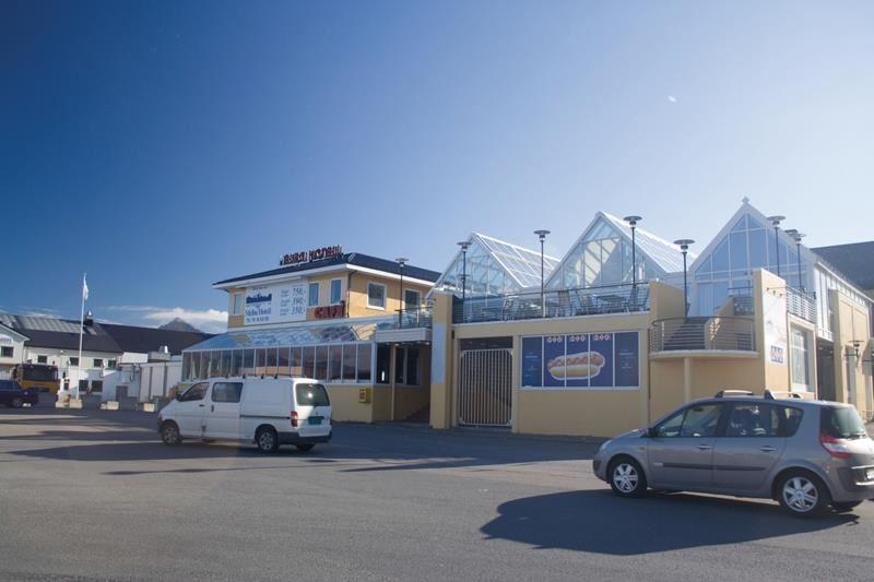 Melbu Hotell building