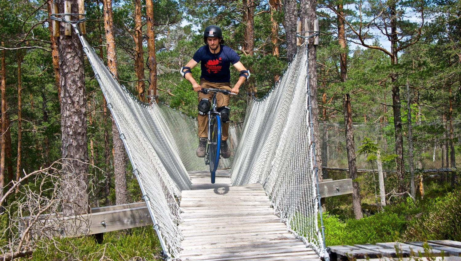 Biking-9-min