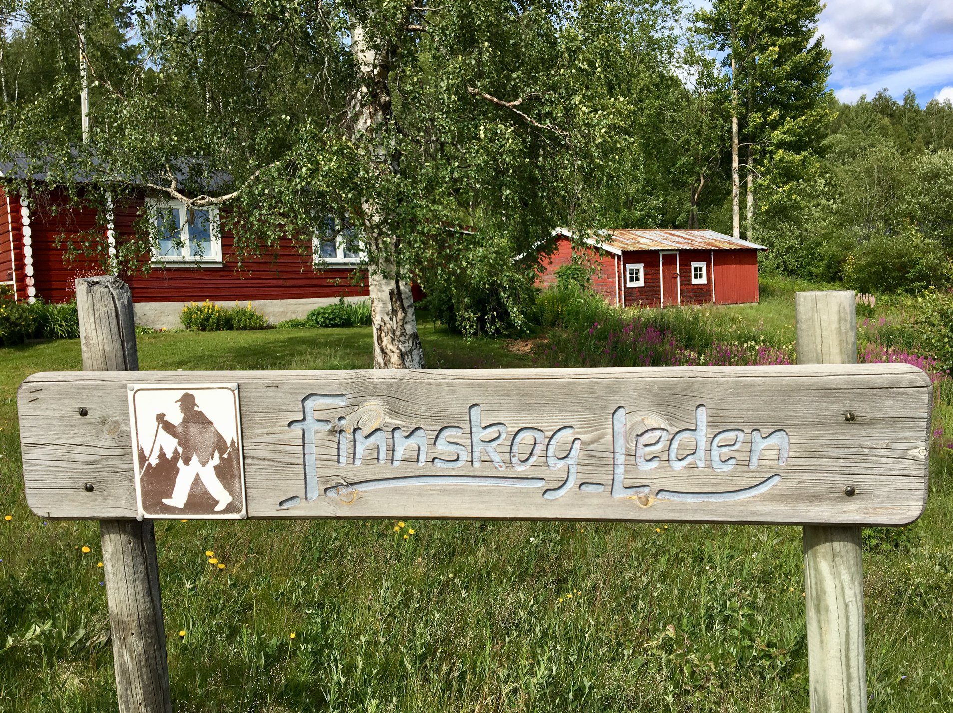 Finnskogleden går rett forbi Gravberget gård