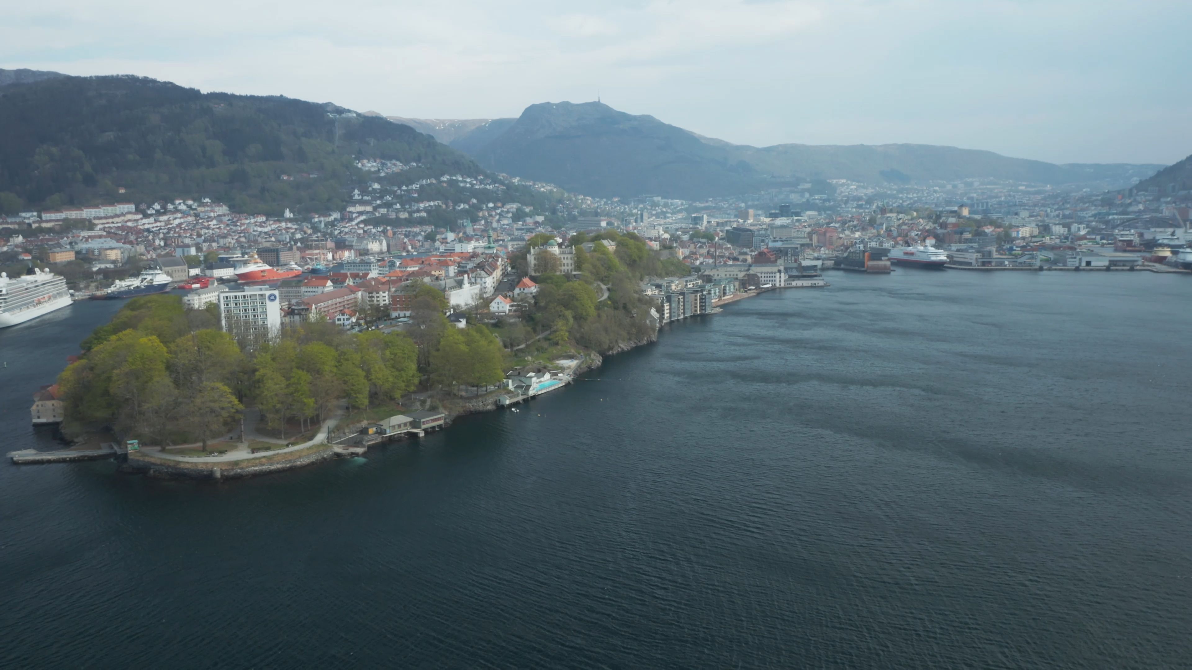 Sentralt i Bergen sentrum på Nordnes