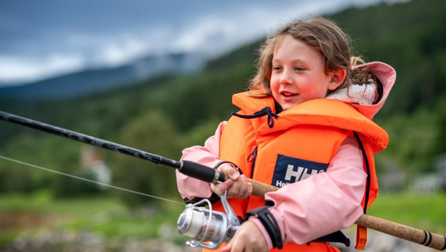 Taxi boat to and from Fjærland