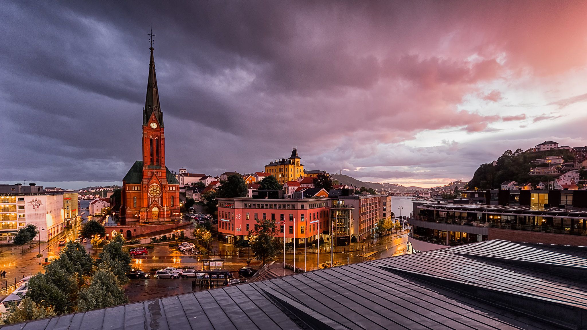 Arendal Trefoldighetskirke
