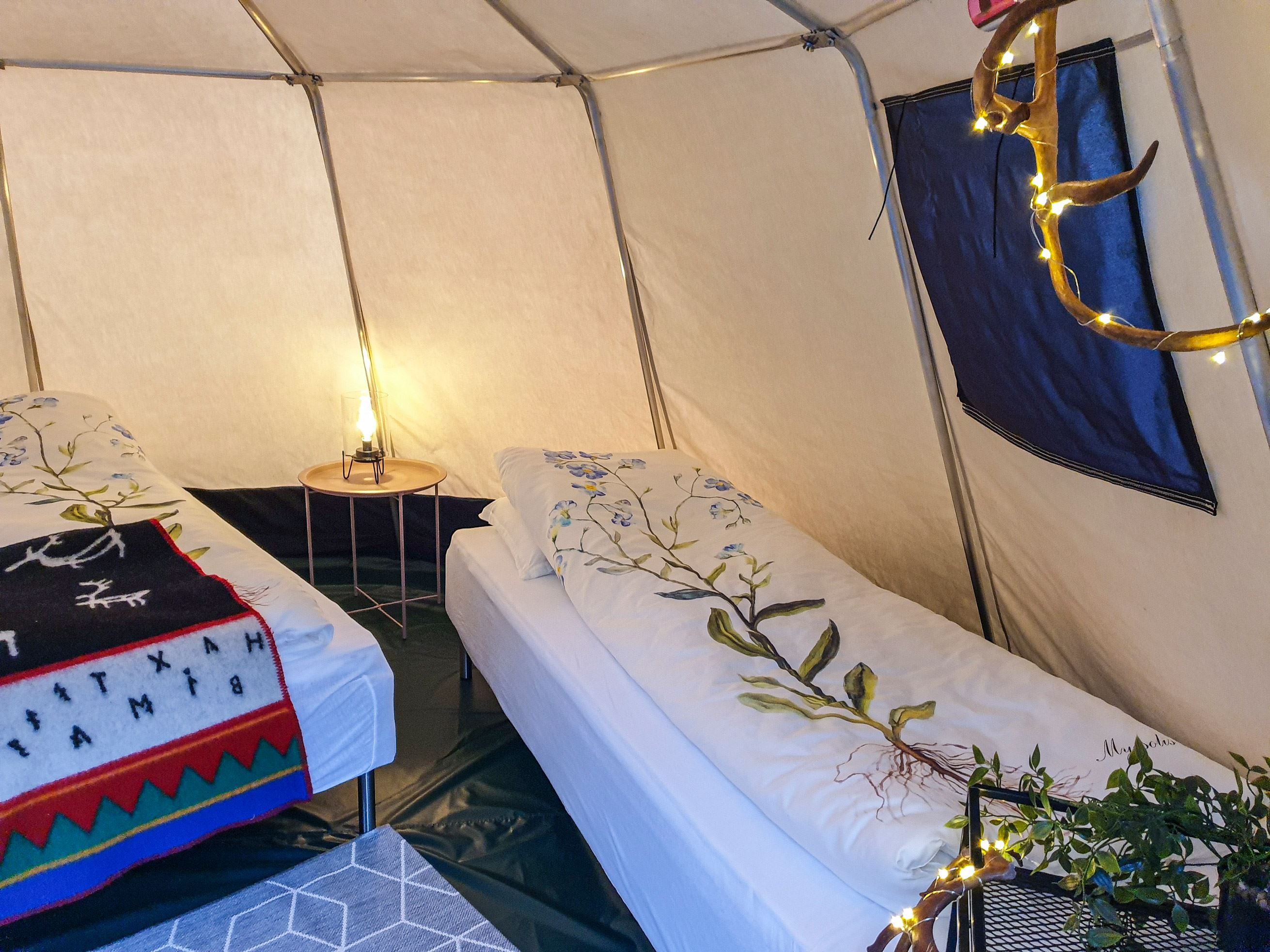 Sámi Glamping bed