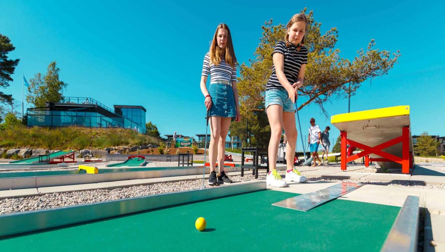 Minigolf på resorten