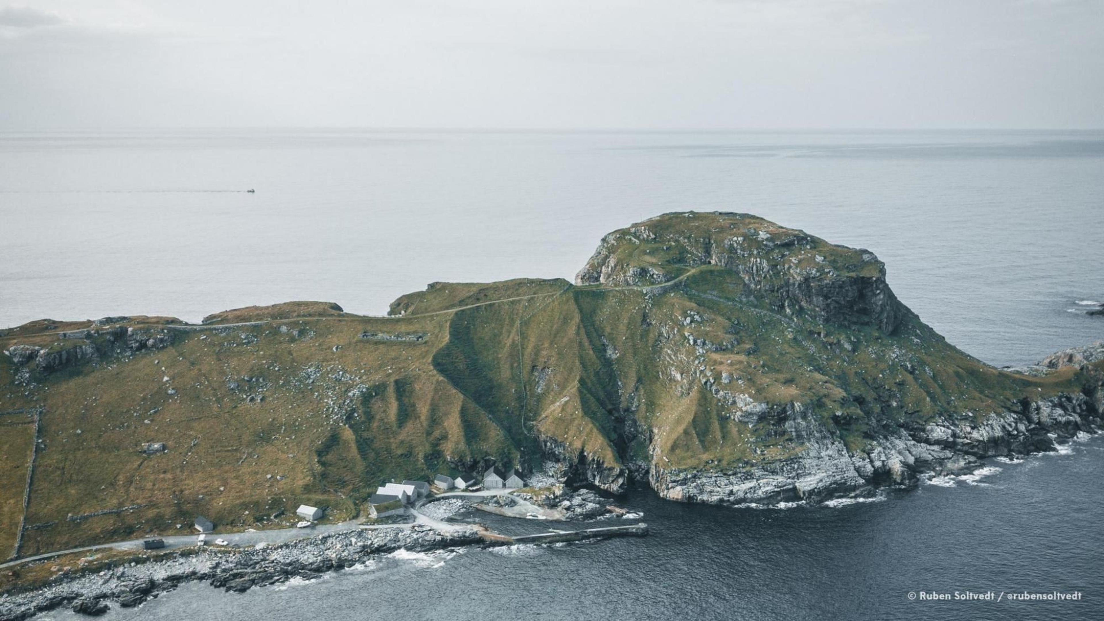 Hovden on Stad | War memorial