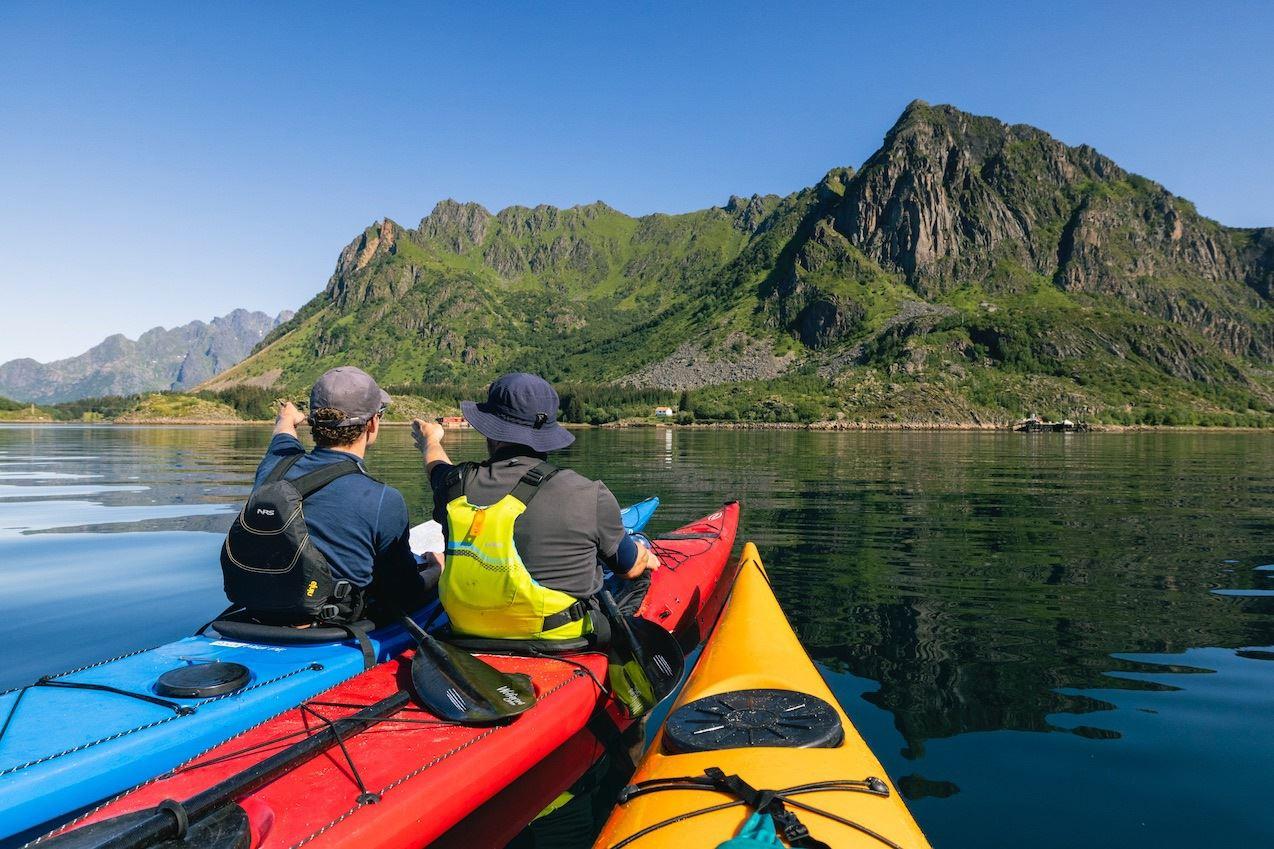 Guidet kajakktur i Lofoten - Go2Lofoten