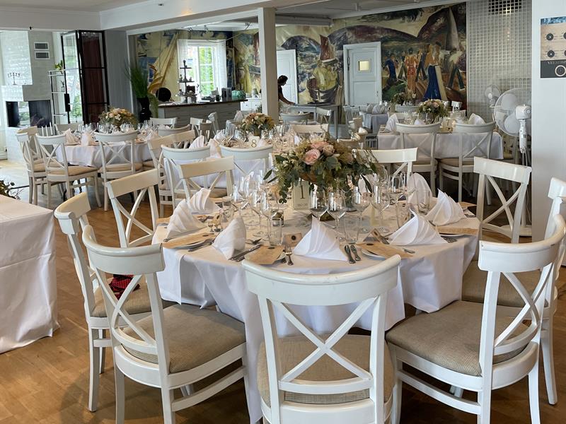 Bord dekket til bryllup i restauranten