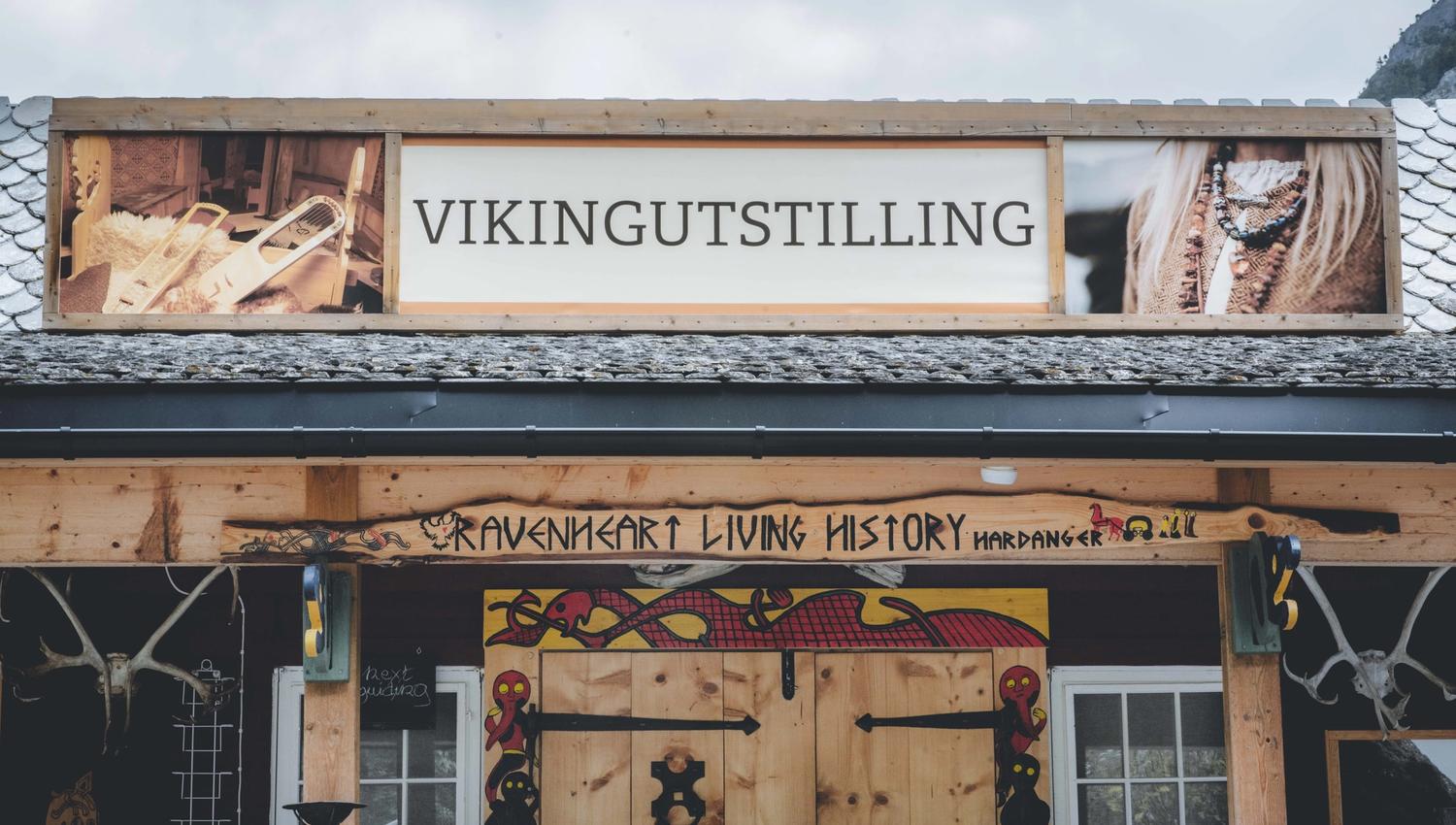 Vikingutstilling av Heidi Kvamsdal 1