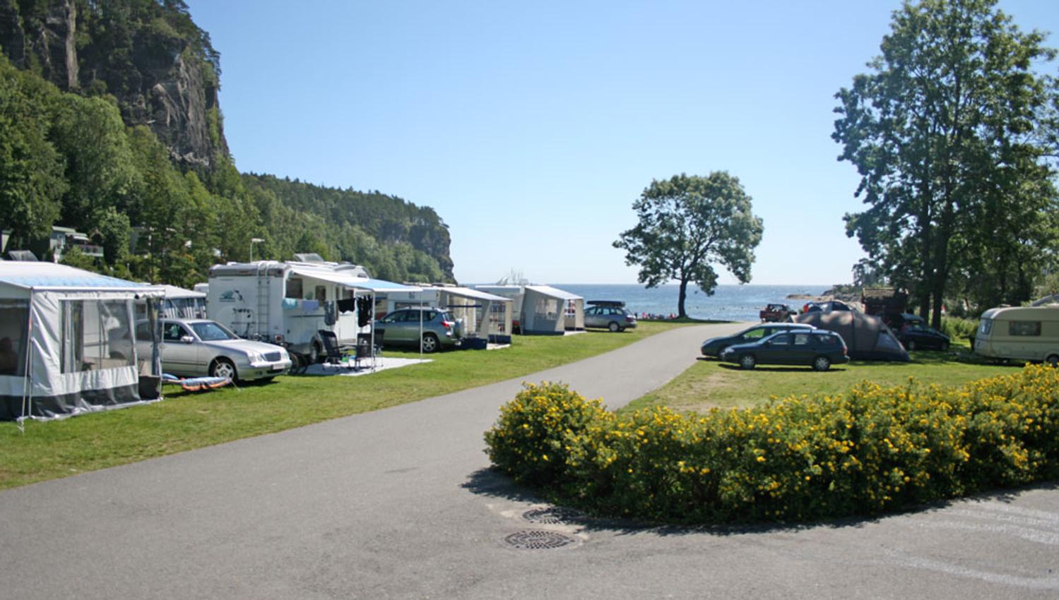 the campsite with a view of the sea at Rognstranda Camping