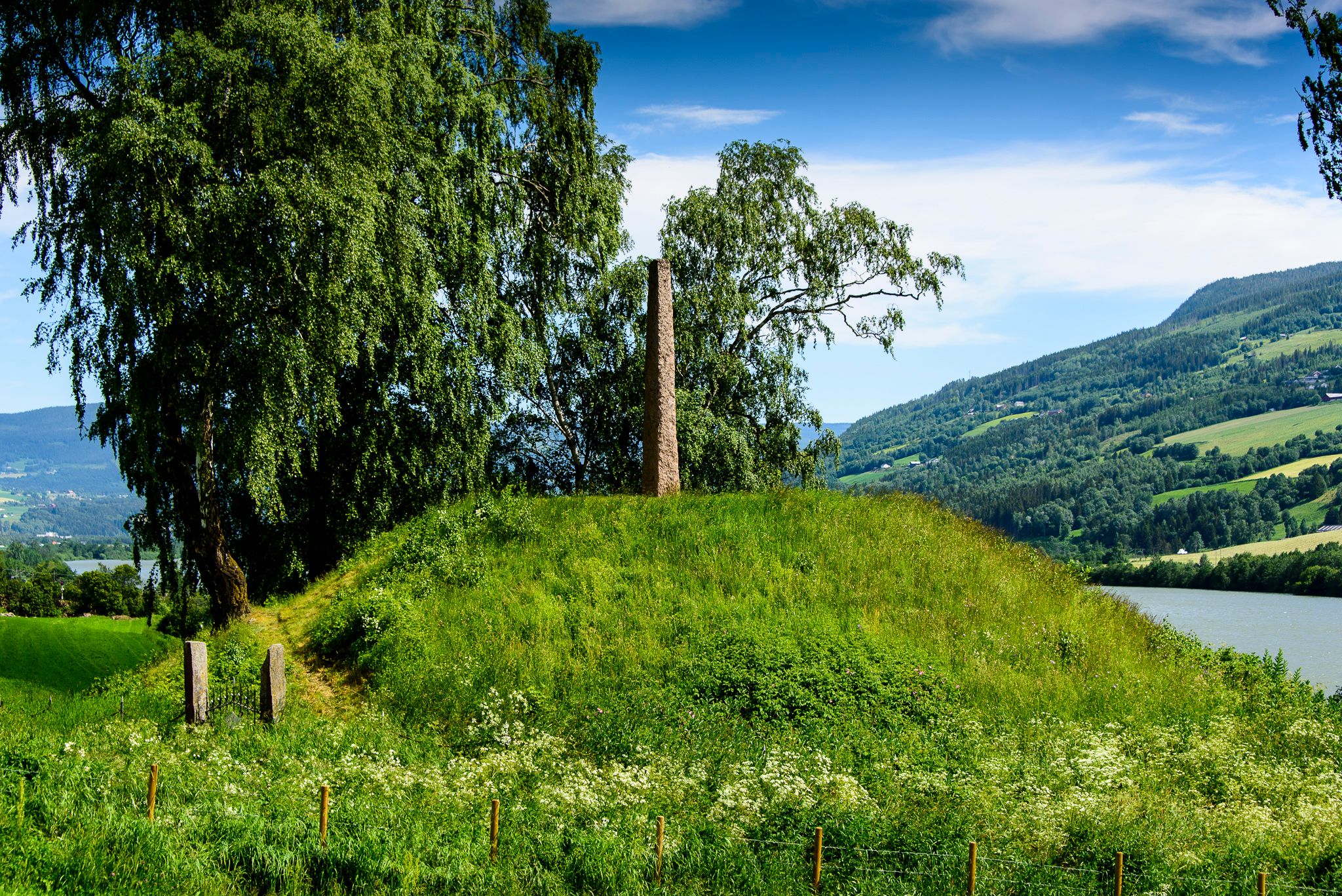 Gravhaug/burial mound, Dale-Gudbrands Gard