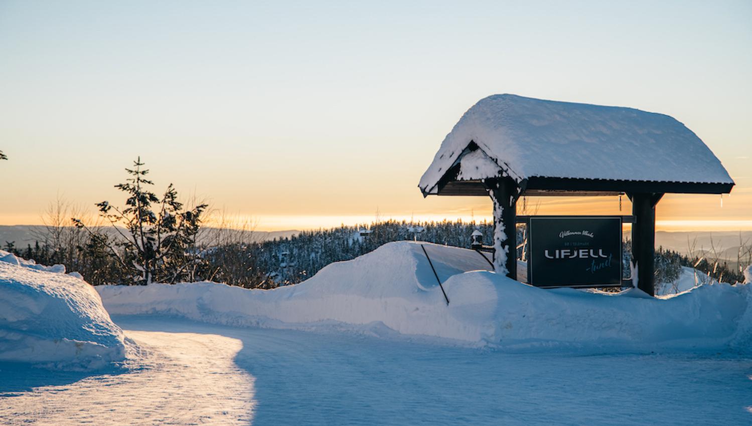 skilt fra Lifjell i Bø