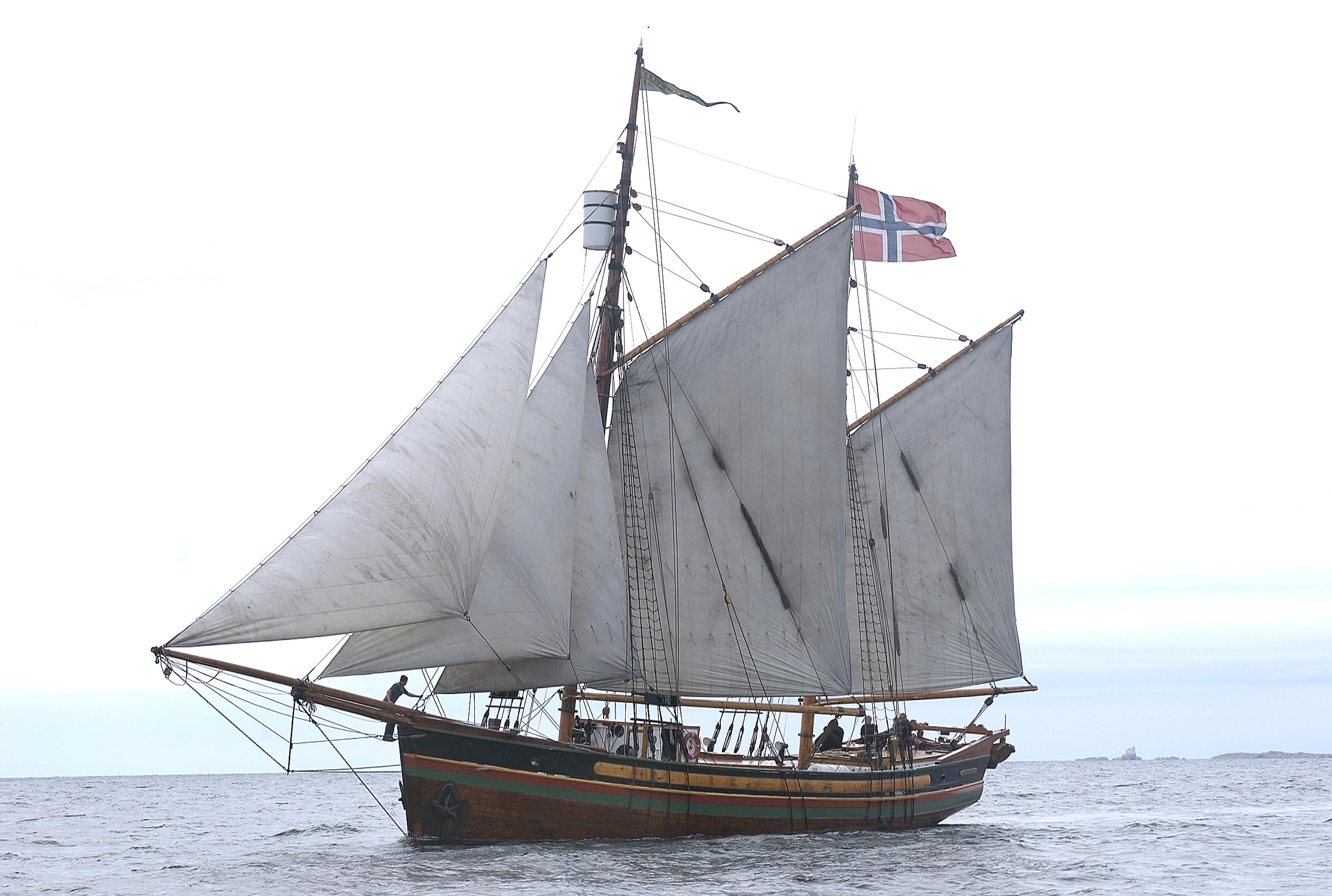 The Arctic liner Berntine at sea