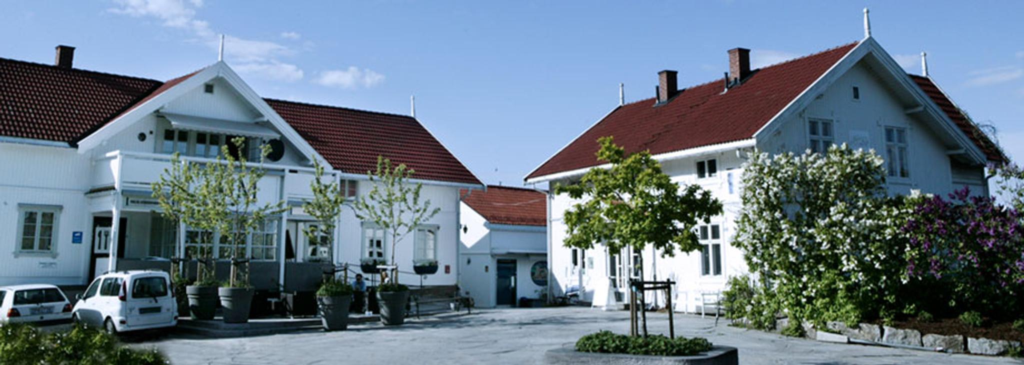 Vollen, Asker