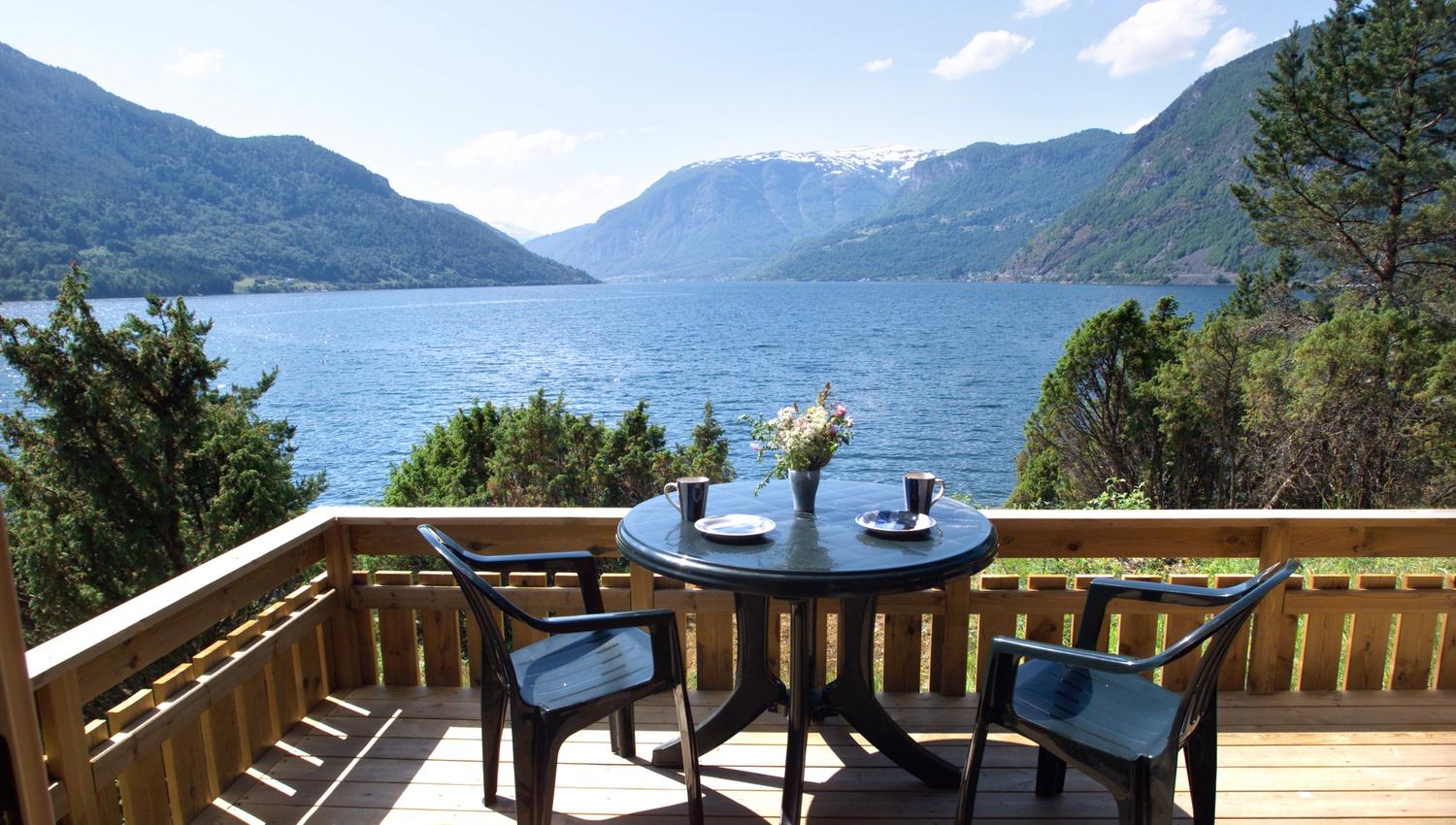 Kjørnes Camping og Fjordhytter