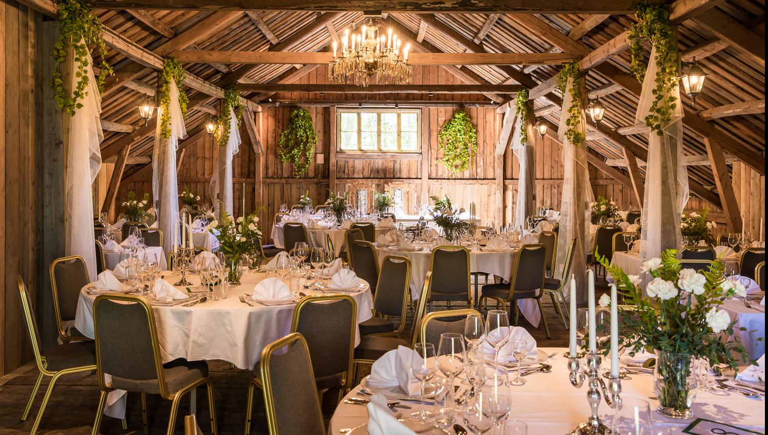 Klækken hotell - Stemningsfull middag