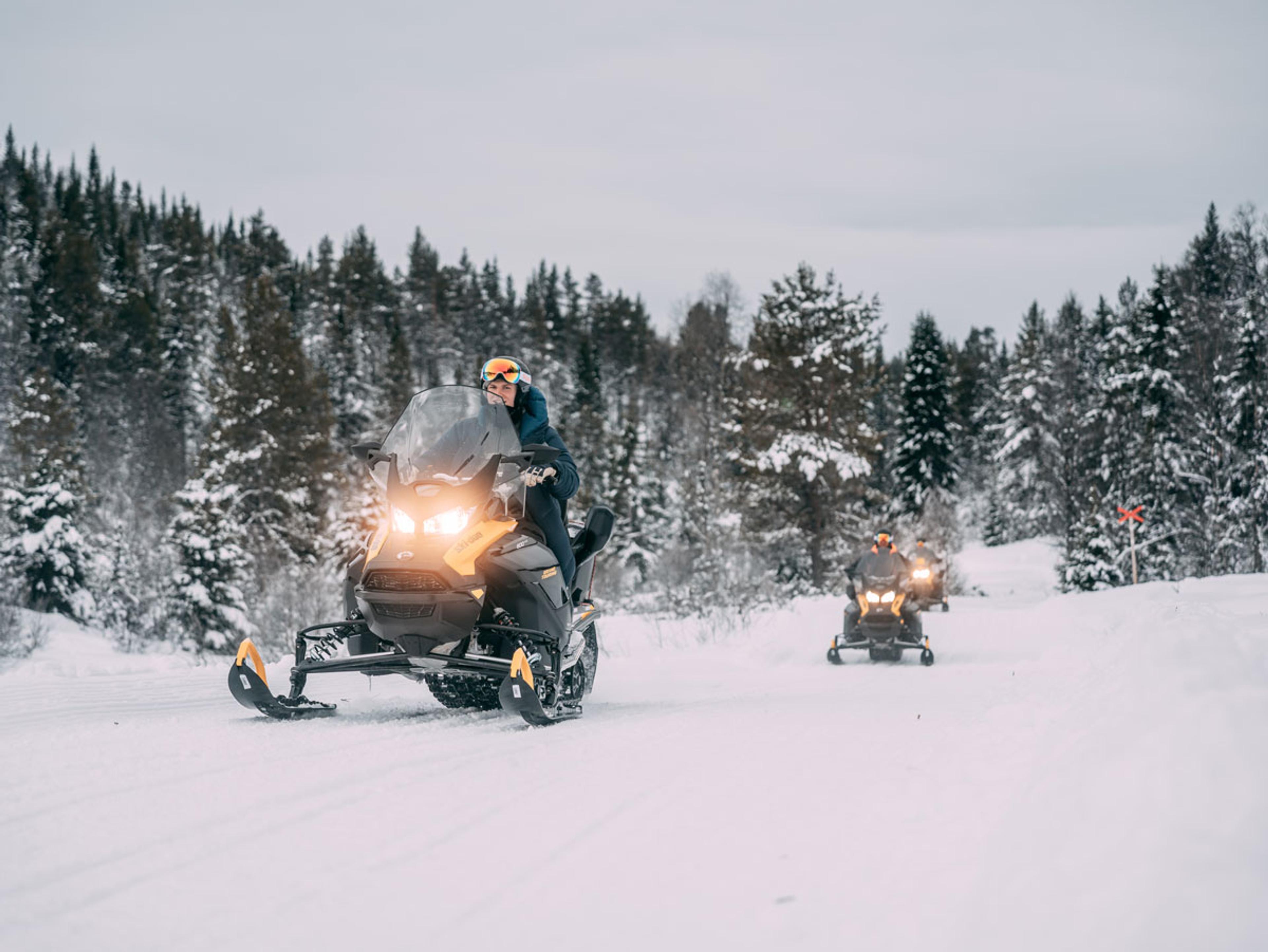 snowmobile trip with Rauland Adventure