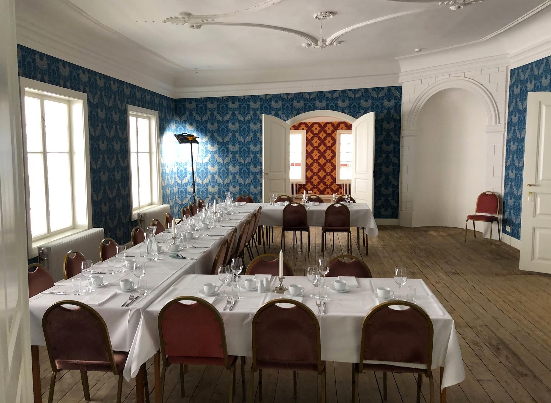 Fest dekket Torderød ga°rd