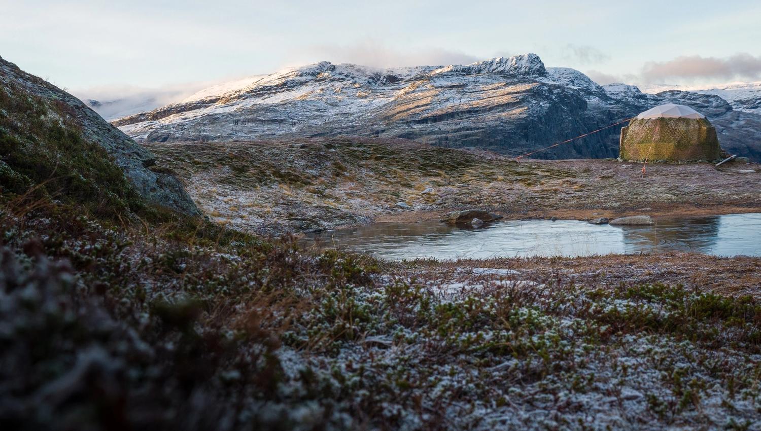 Glamping dome in a frosted mountain landscape near Trolltunga in Hardanger.