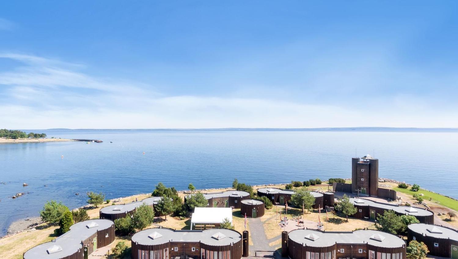 Furustrand hytter med utsikt over havet
