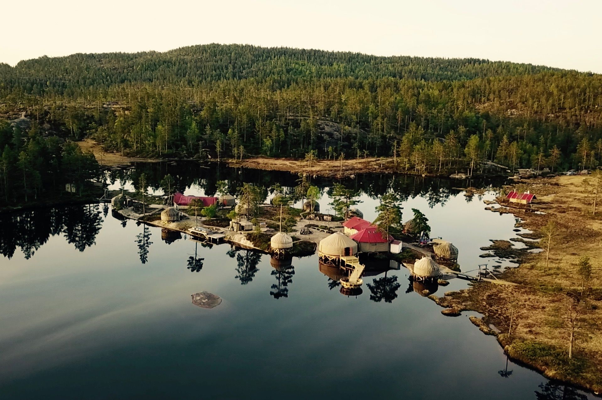 overview picture of the yurt at Canvas Hotel 