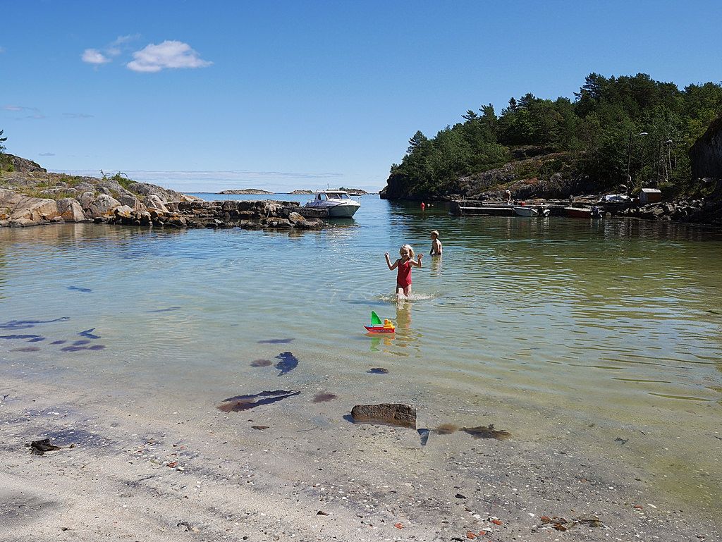 Sandvika strand på Sandøya