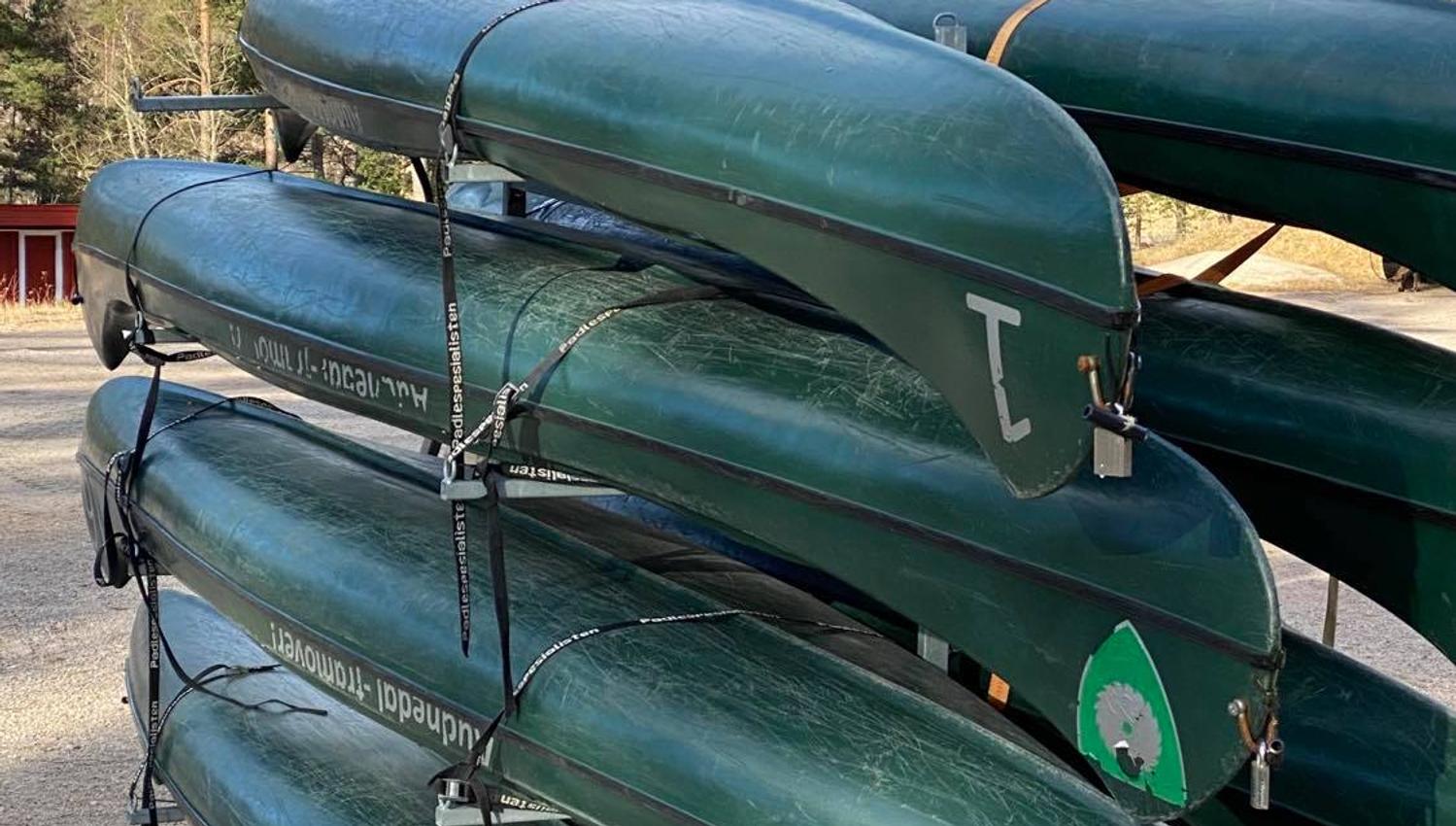 Kanoutleie i Øvre Øydnavatn i Konsmo i Lyngdal