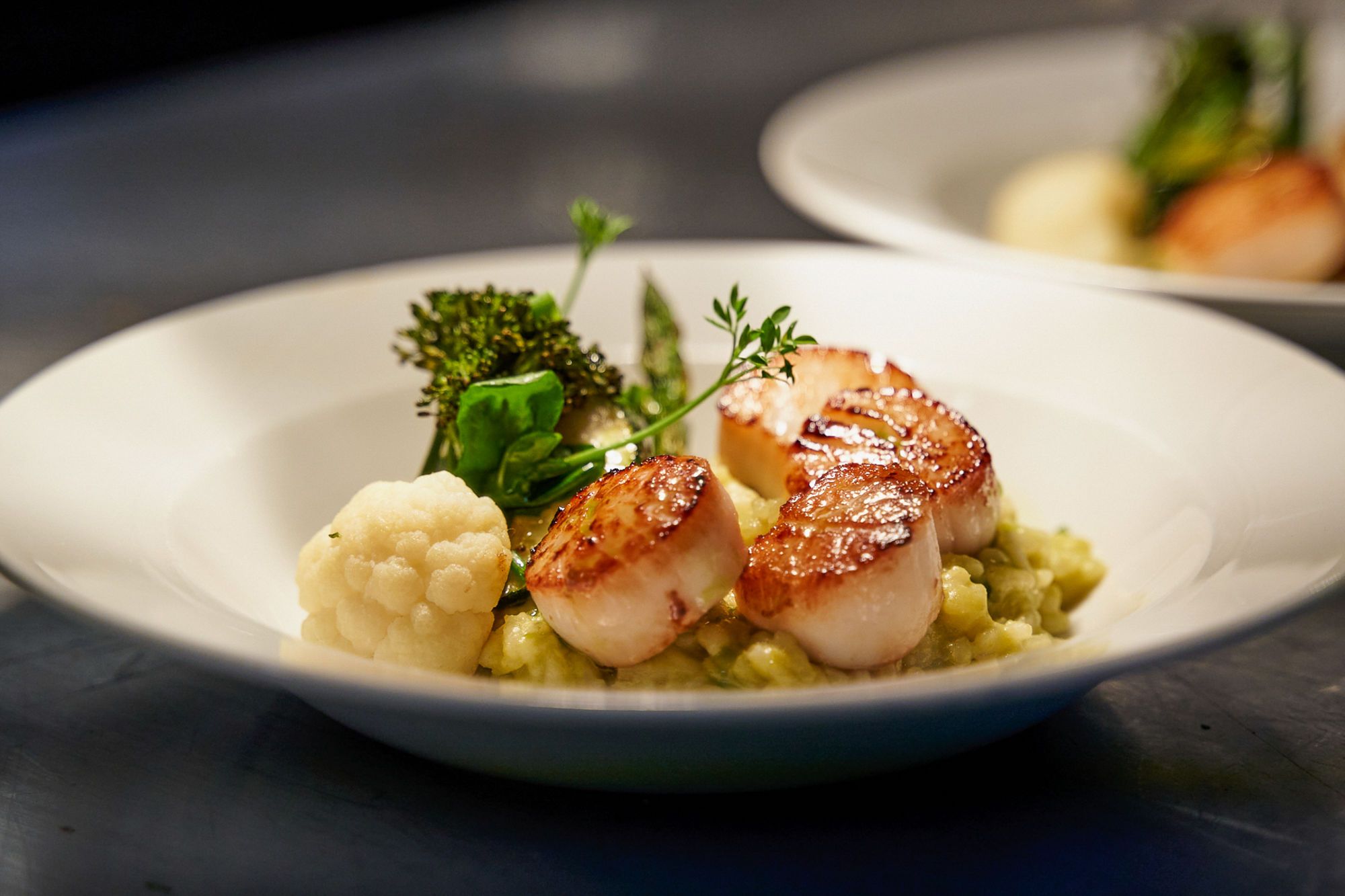 Kamskjell med grønnsaker – Restaurant Skageflå
