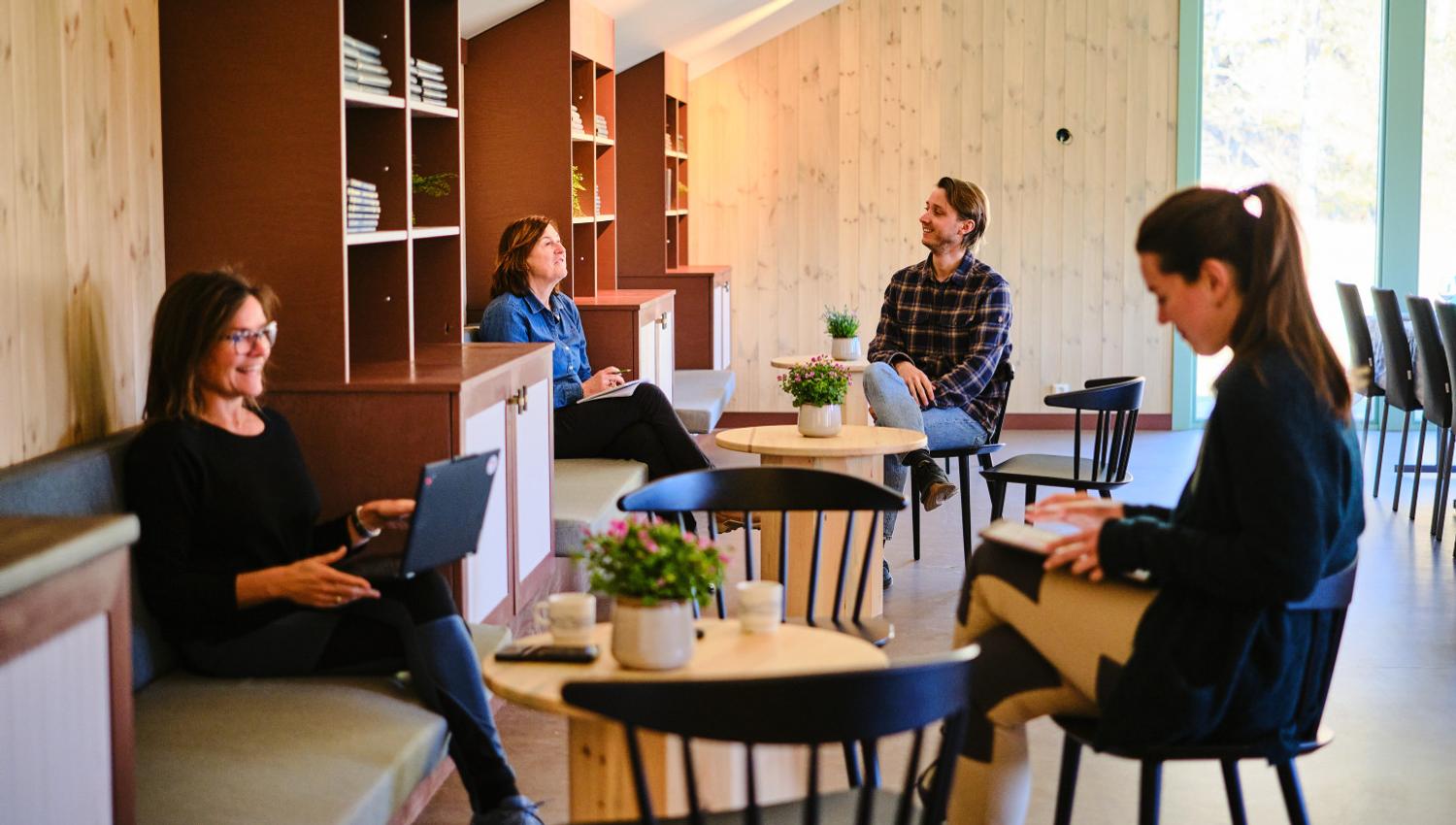 4 personer ced cafe bord