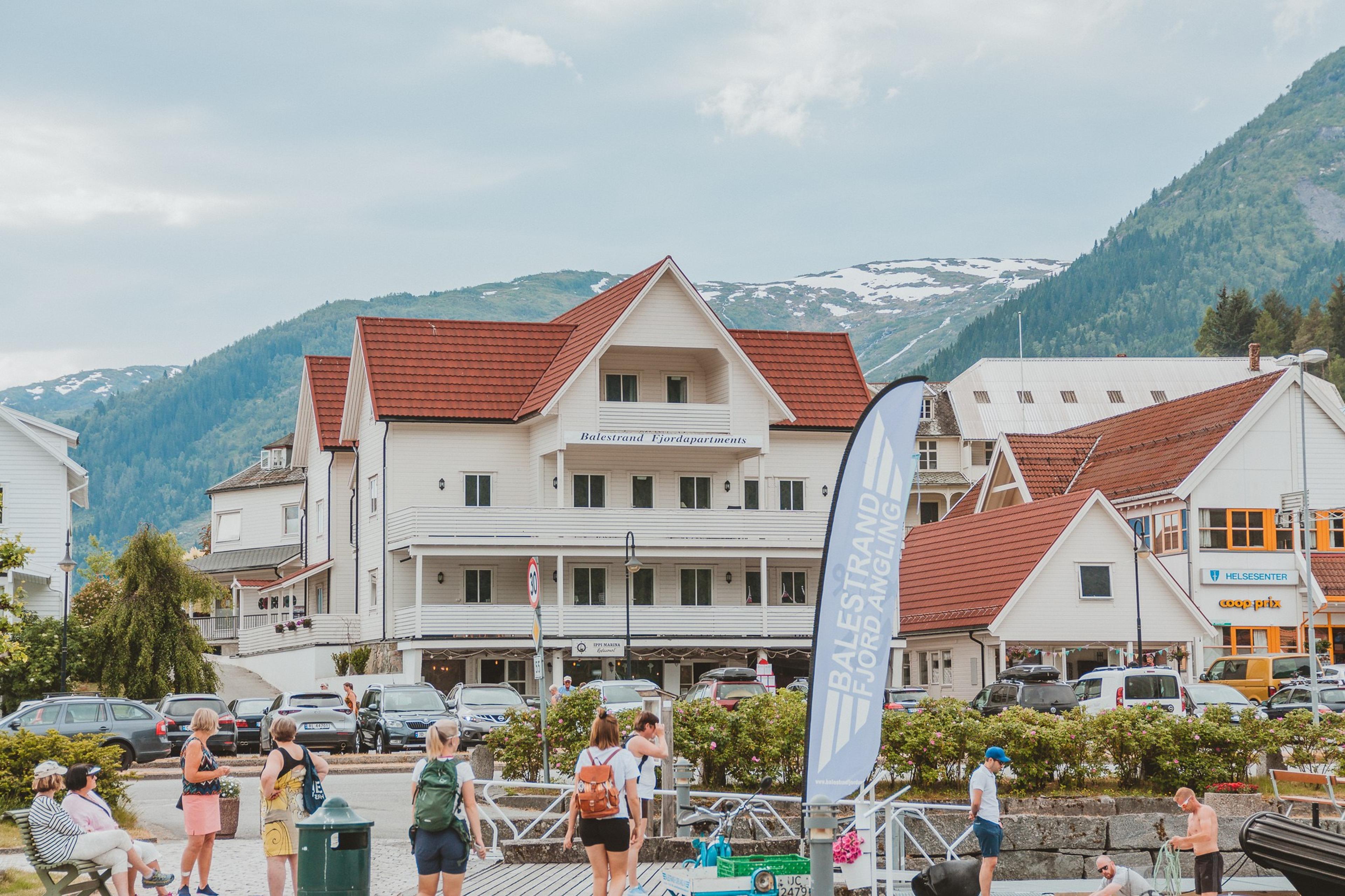 Balestrand Fjord apartments