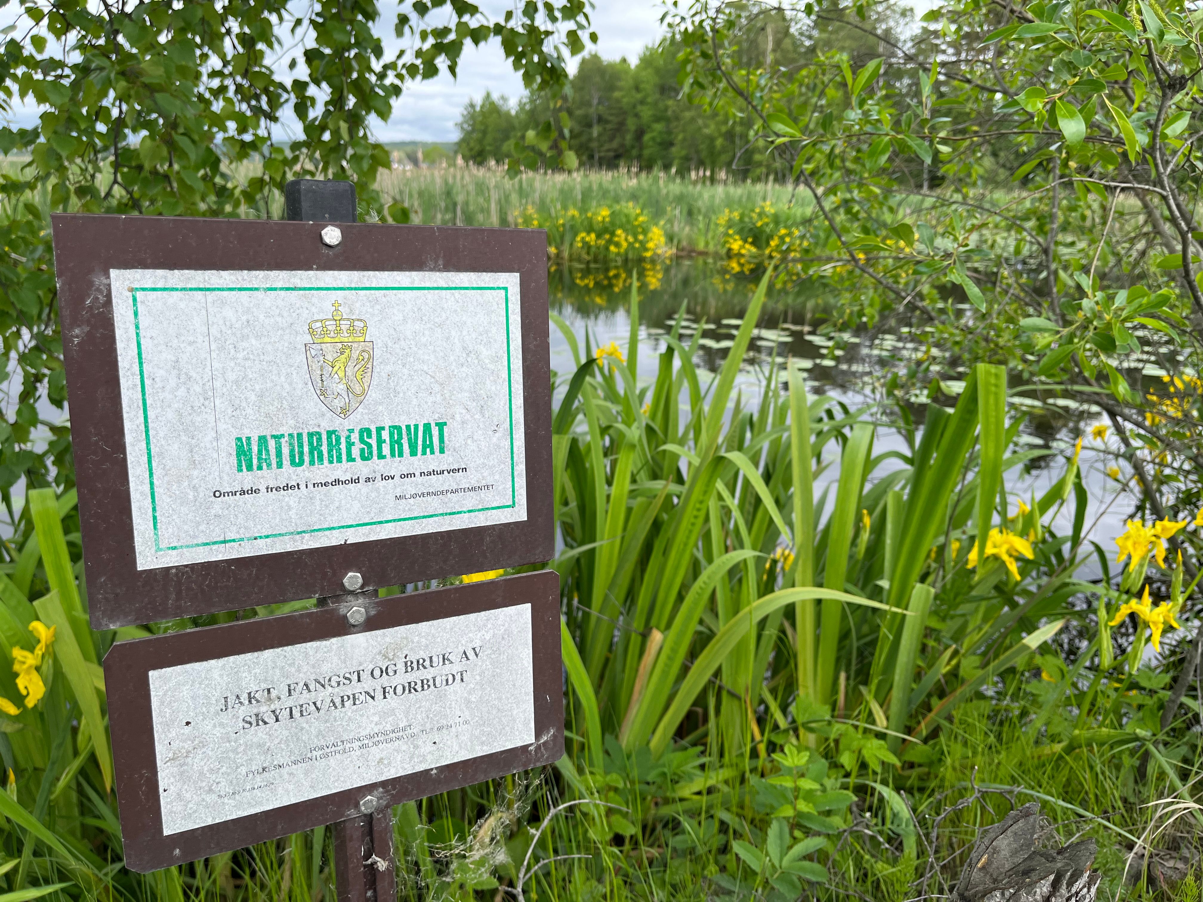 Sign stating it is a nature reserve