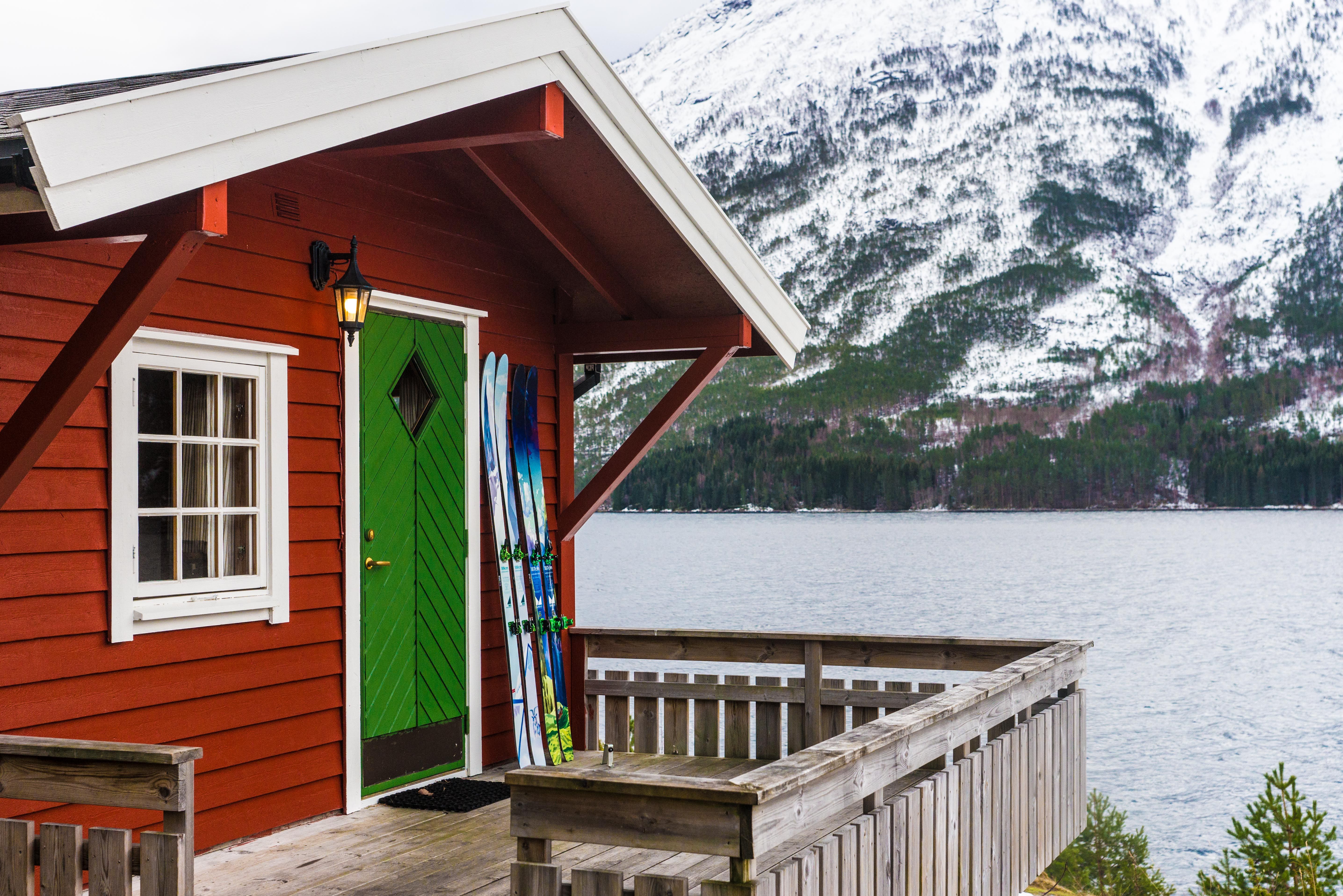 Kjørnes Camping og Fjordhytter