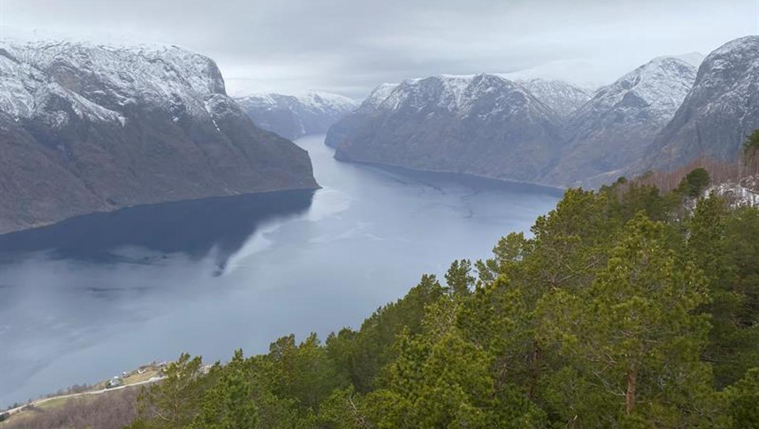View from Stegastein in autumn/winter.