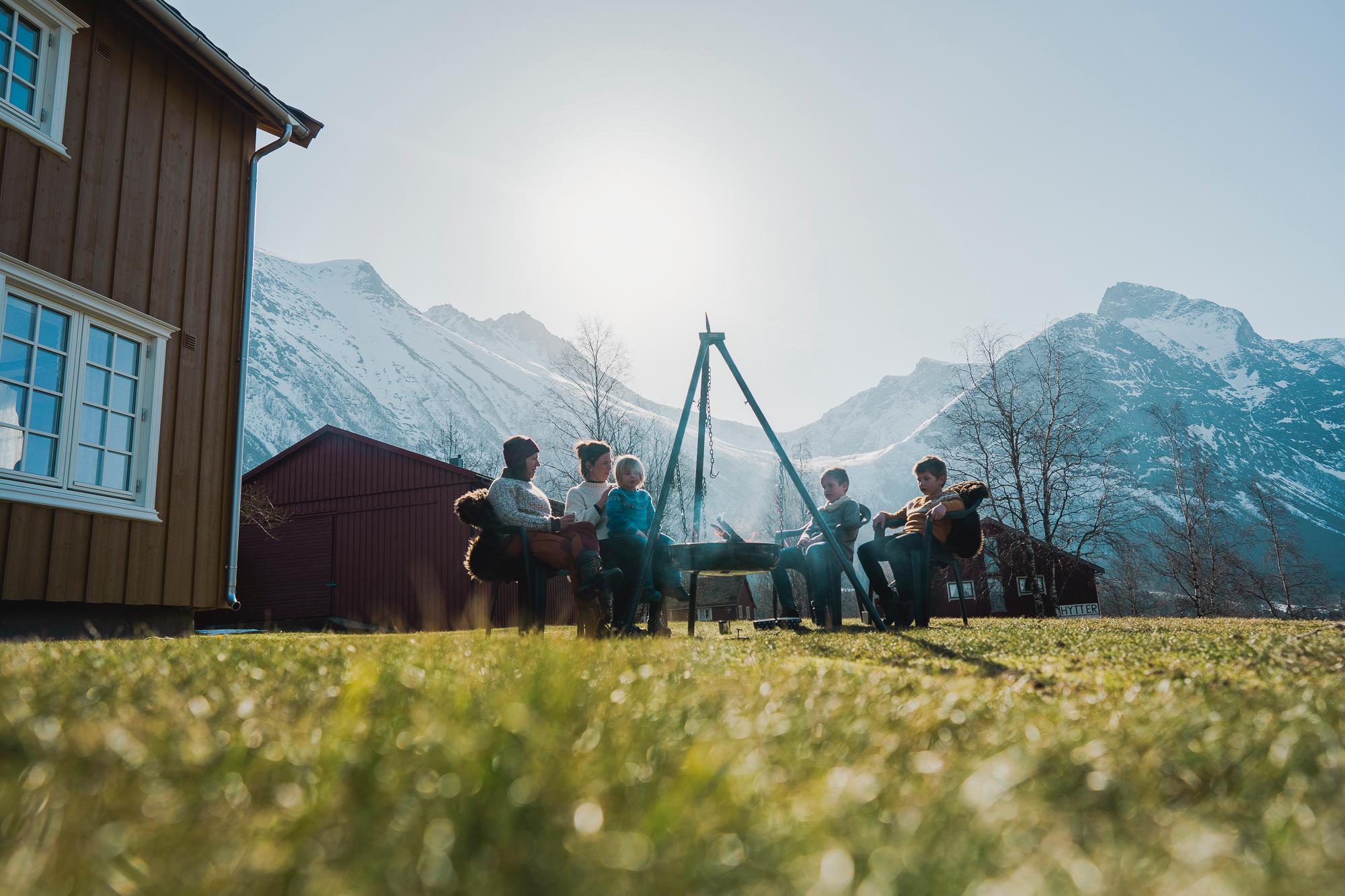 Enjoy the large garden at Lensmansgarden