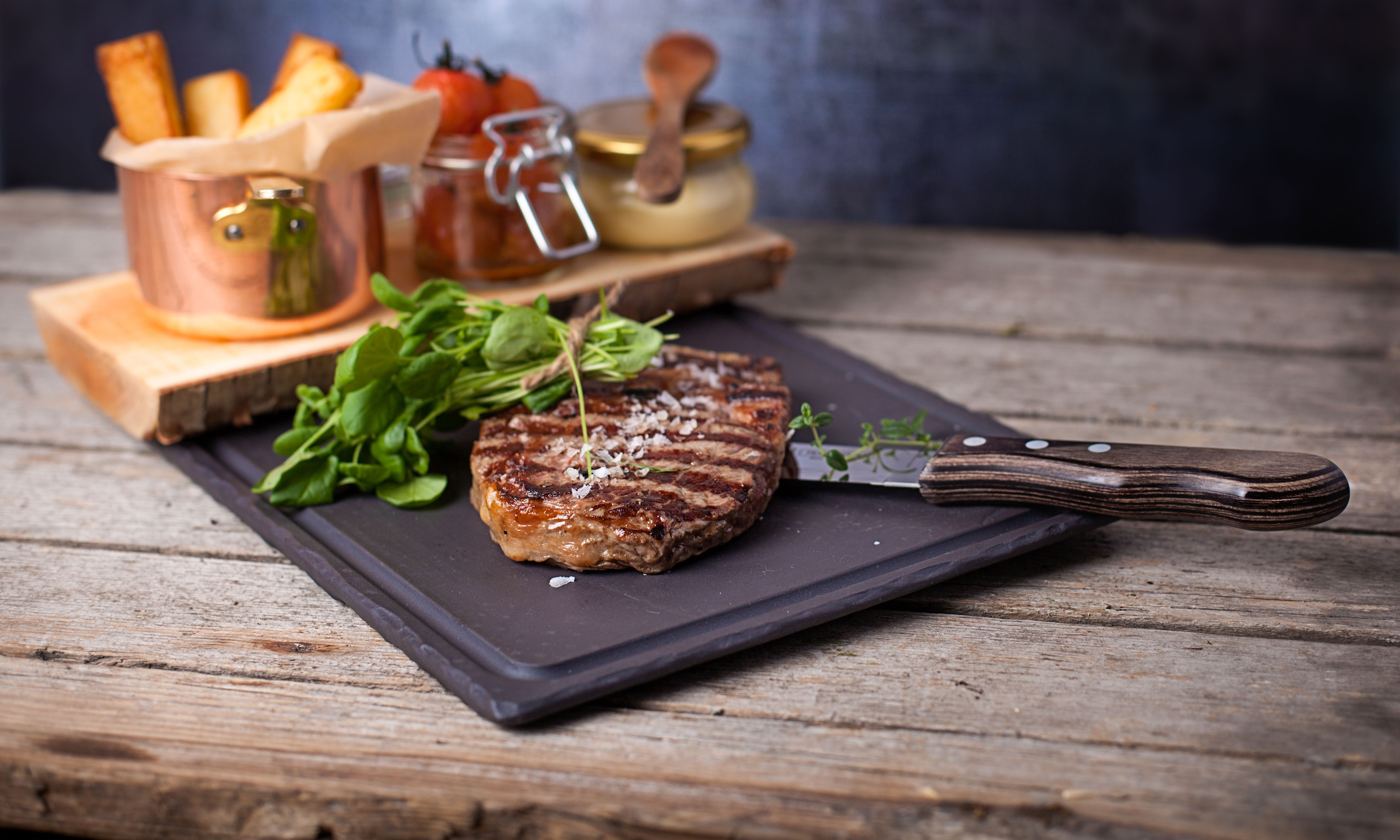 26 North Restaurant & Social Club