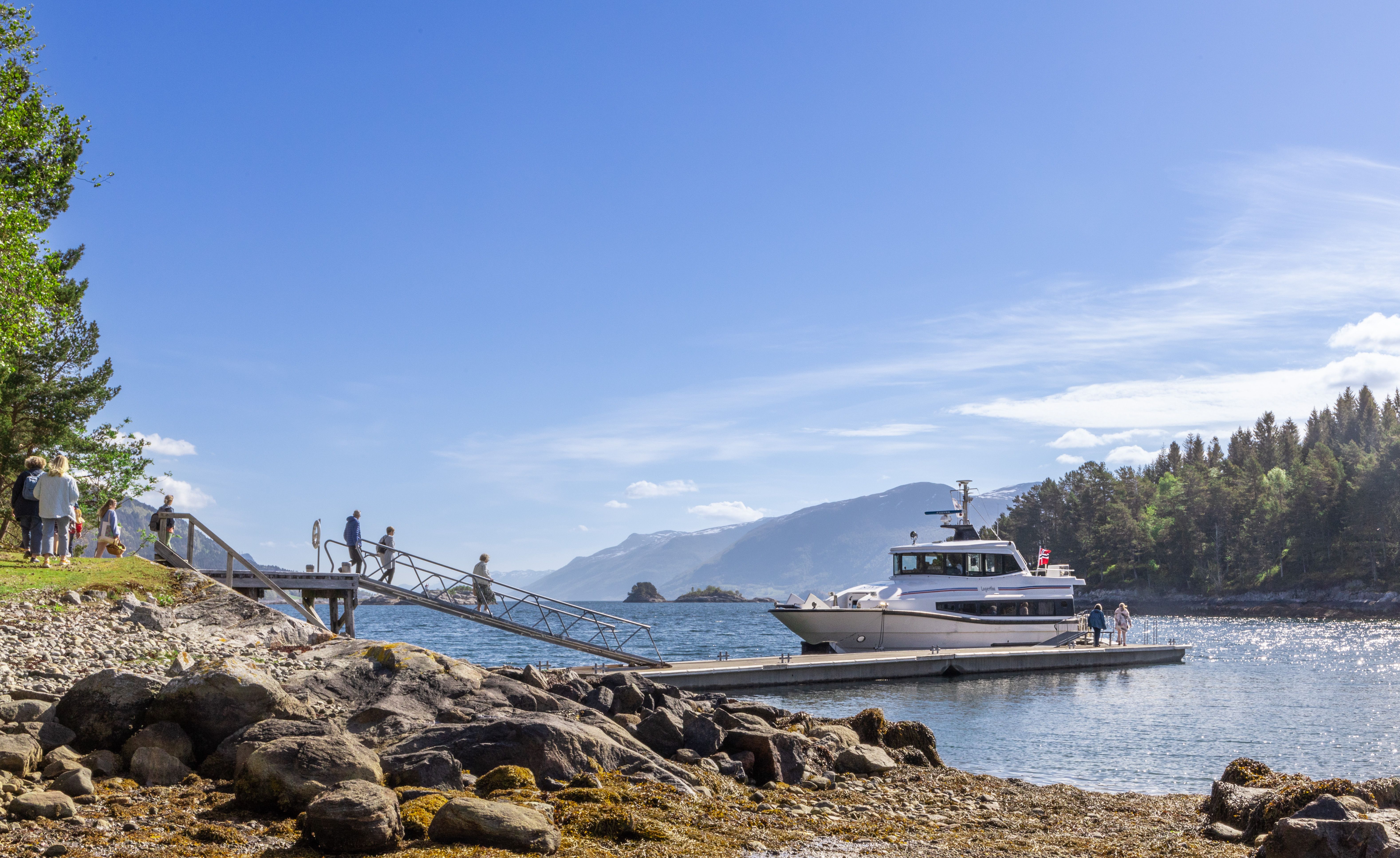 Sommerbåten Romsdalsfjorden
