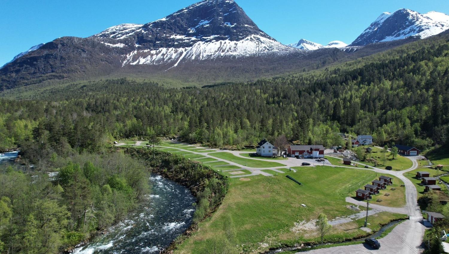 Koslig Campingplass ved Gudbrandsjuvet i Valldal.