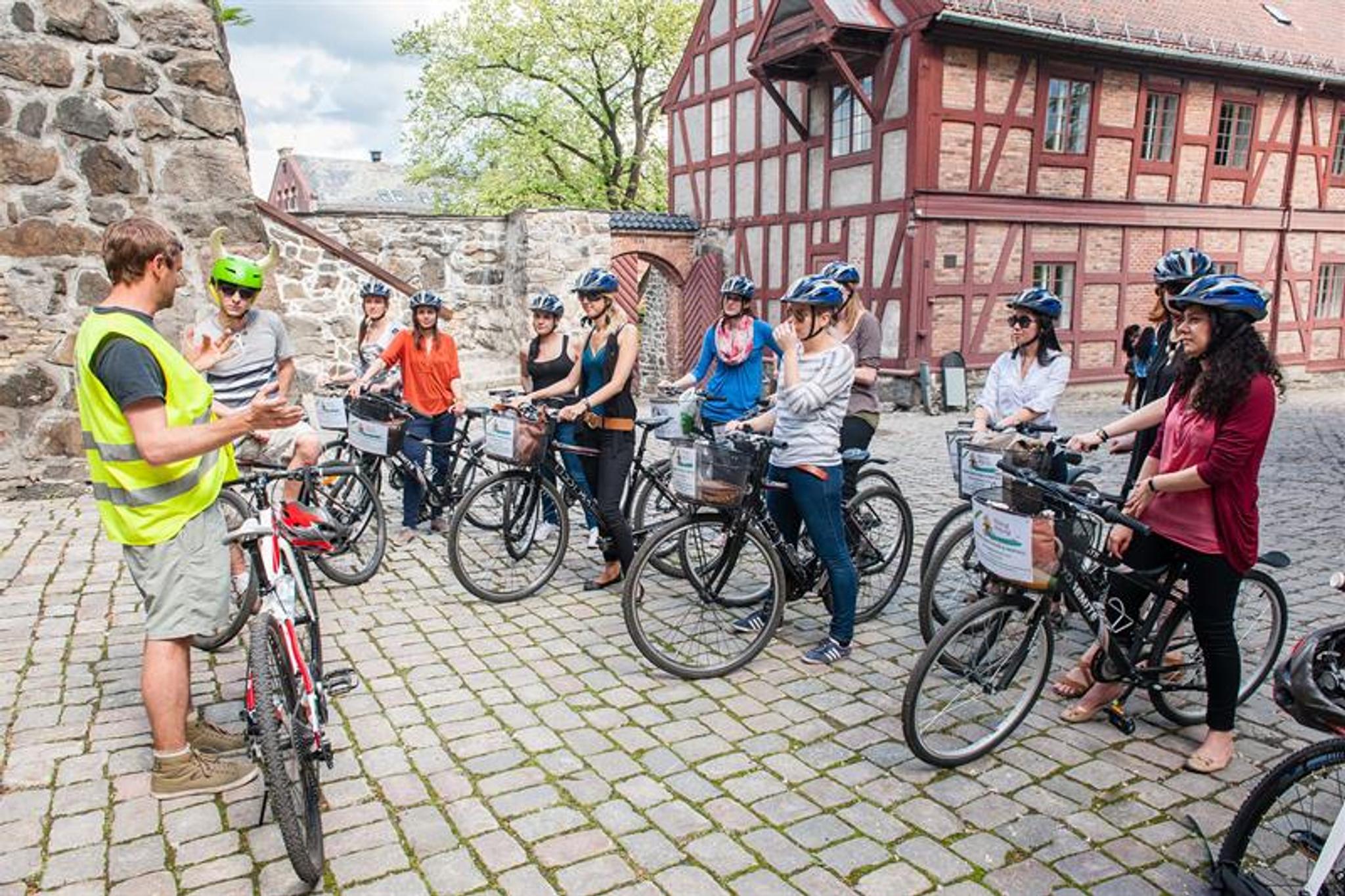 Guided tour by bike at Akershus Fortress.