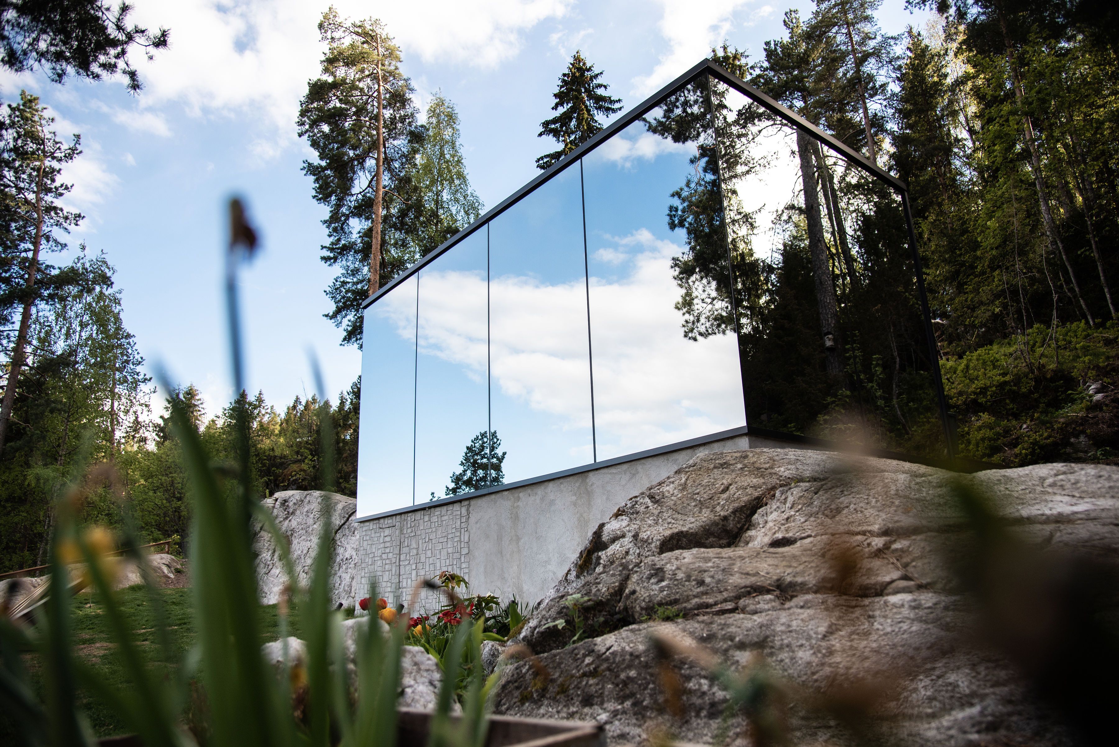 Wonder Inn Glass Cabin med speilene utvendig
