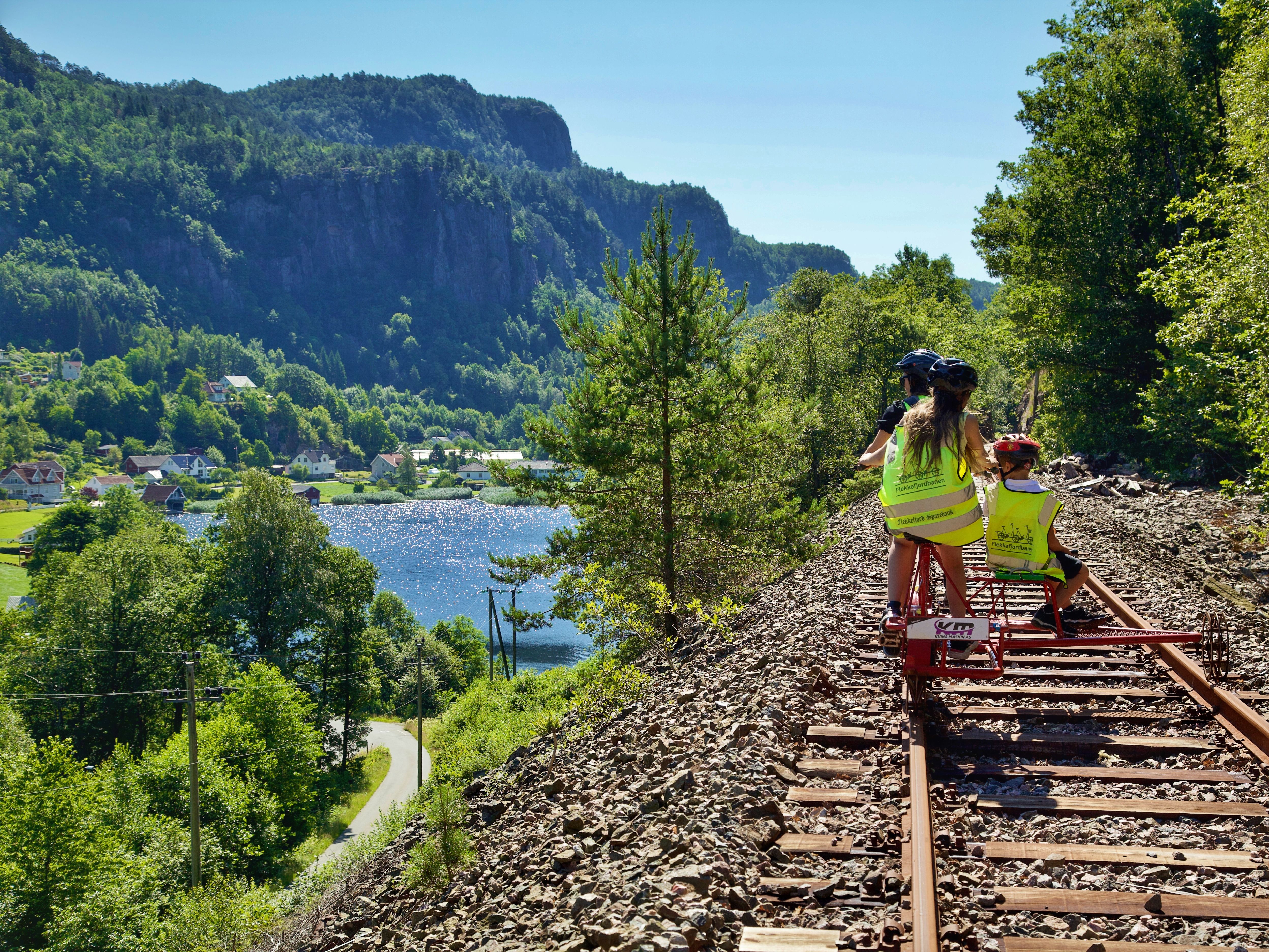 Flekkefjordbanen