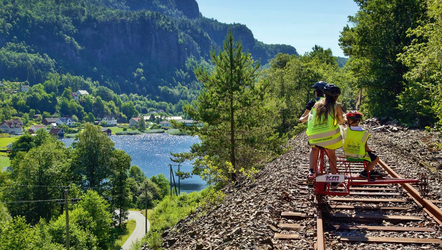 Flekkefjordbanen