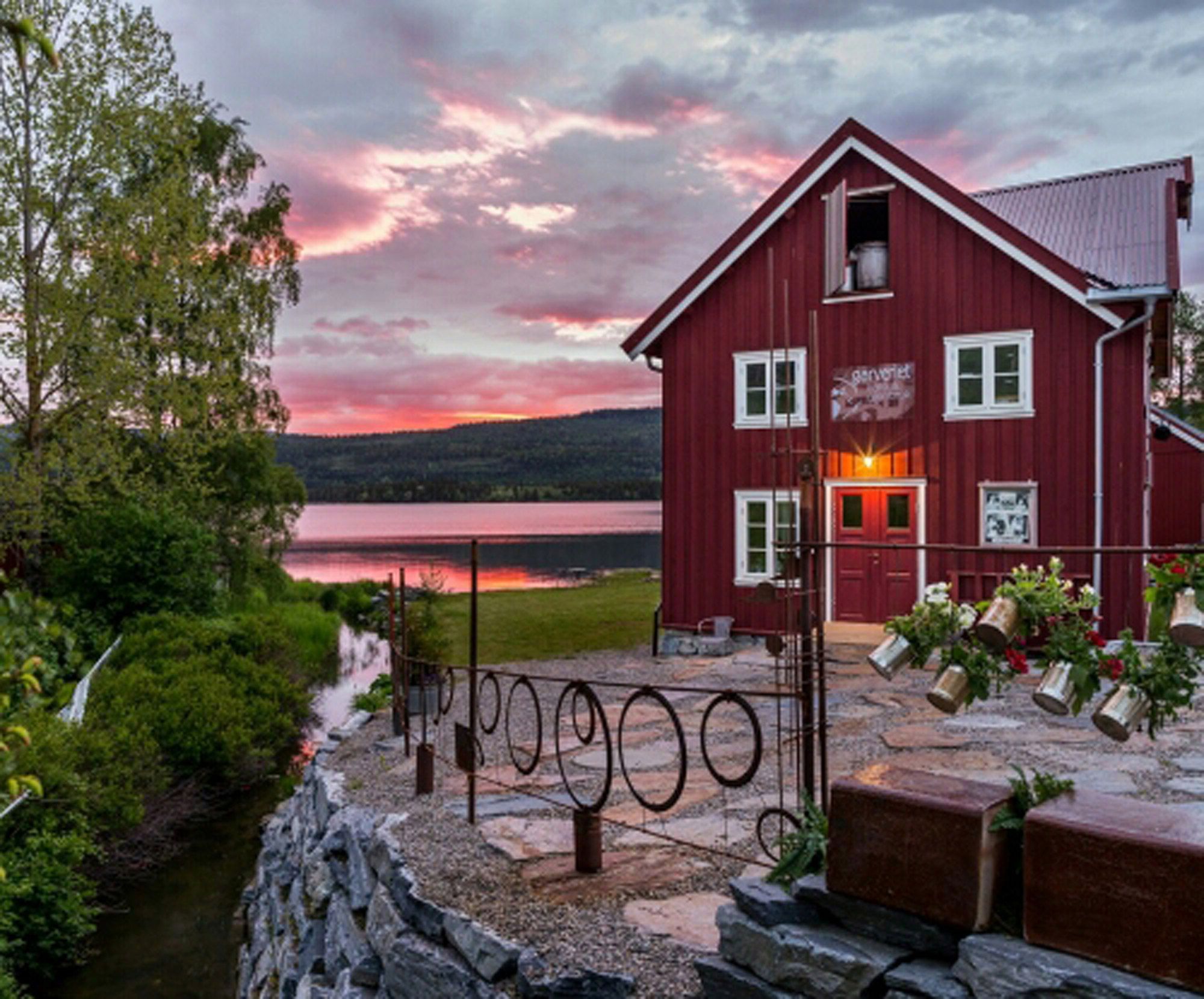 Garveriet Cafe and Second Hand Store - Garveriet in sunset