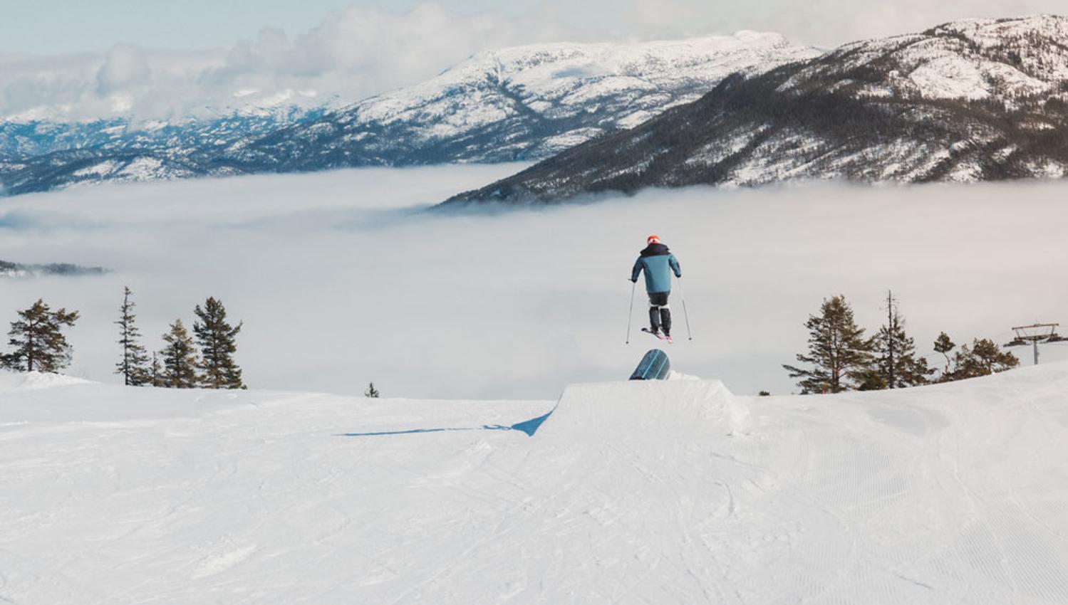 Vrådal_vinter_Andre-Askeladden_hopp-på-Vrådal-Panorama-skisenter_1000x667