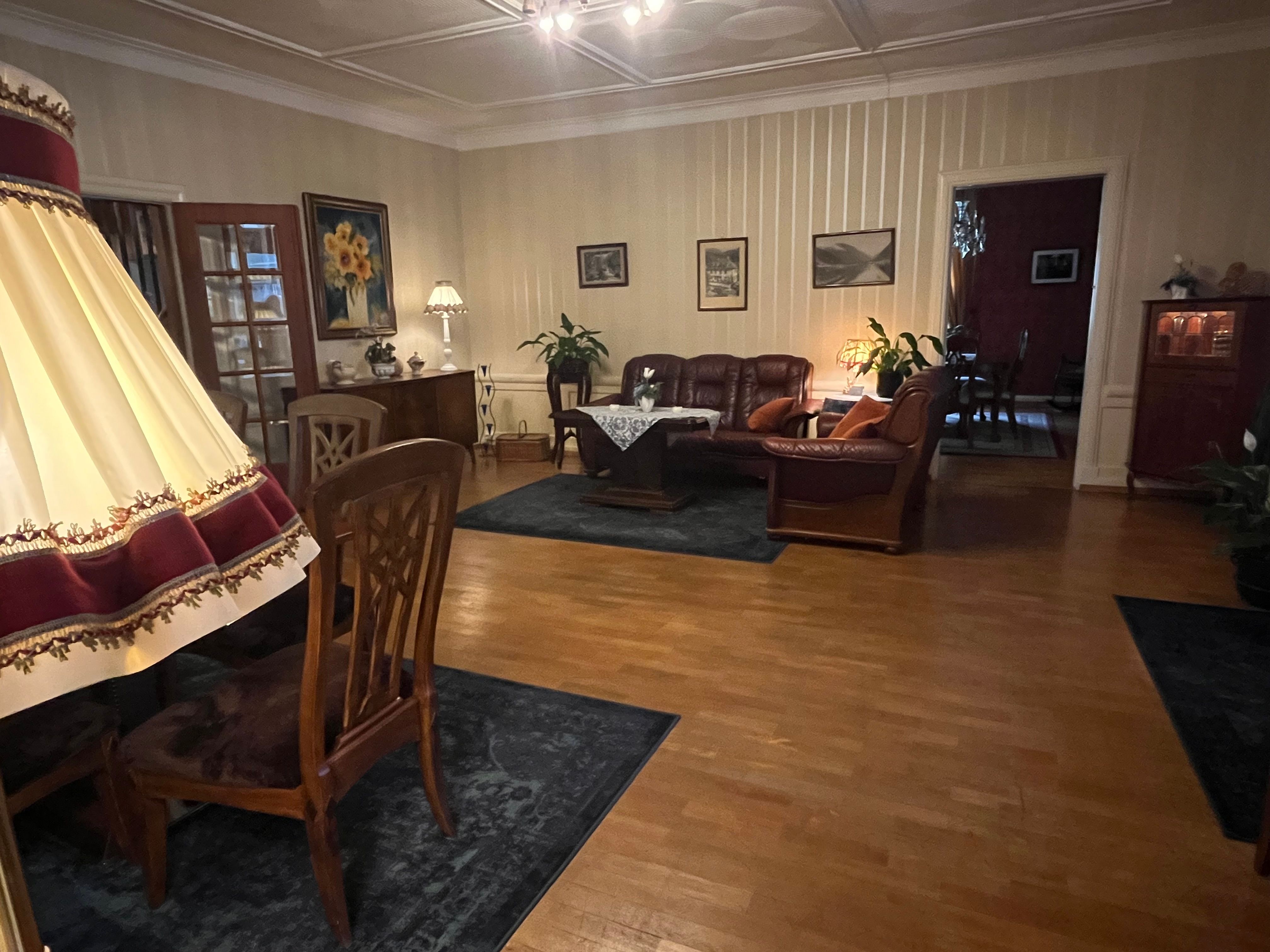 Eides Hotell, Høyanger