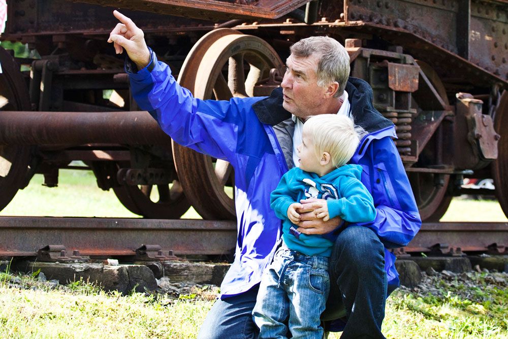 Orientering om Rjukanbanen med jernbanefergene D/F Ammonia og M/F Storegut daglig kl. 12:00 og kl. 15:00 hele høysesongen